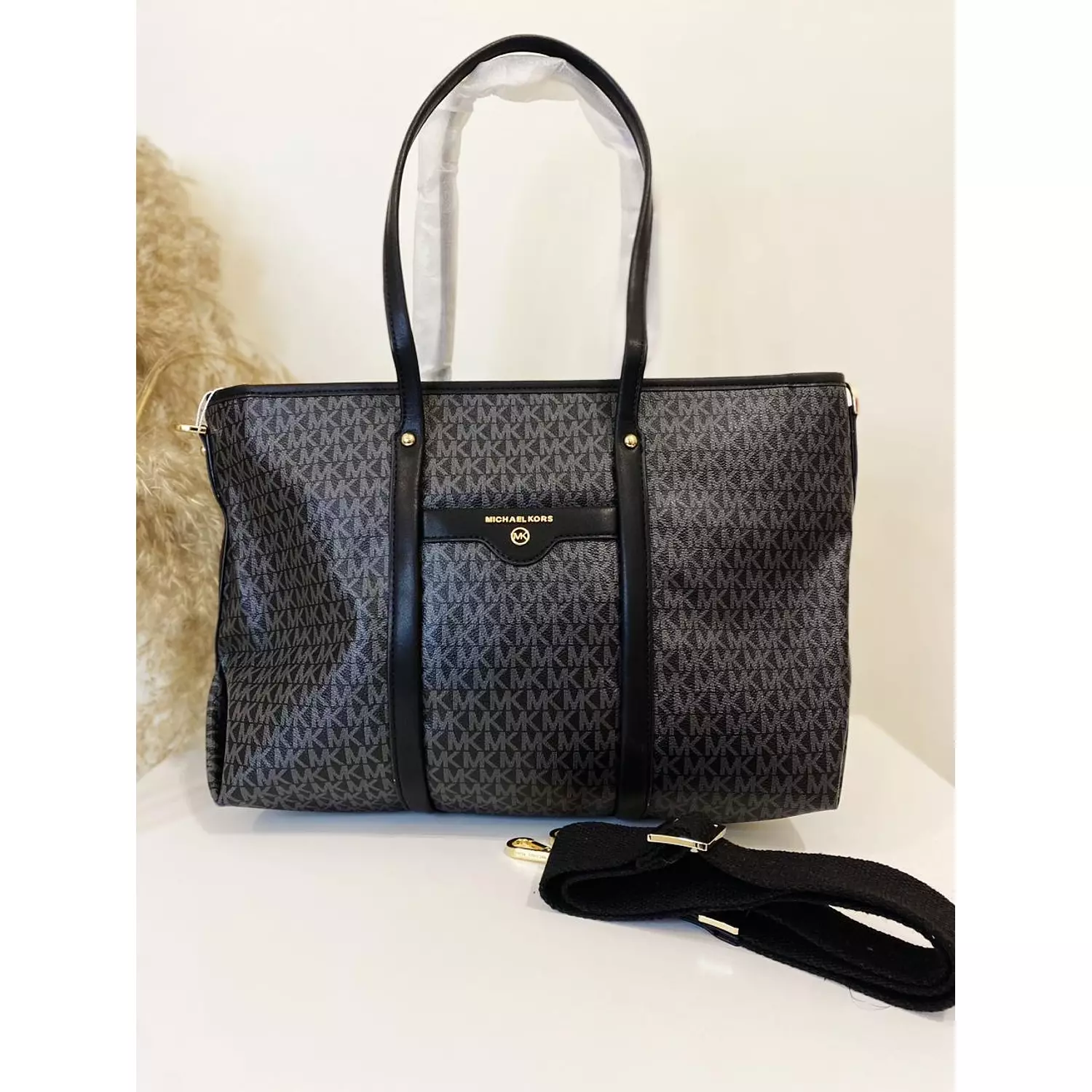 Michael Kors bag hover image