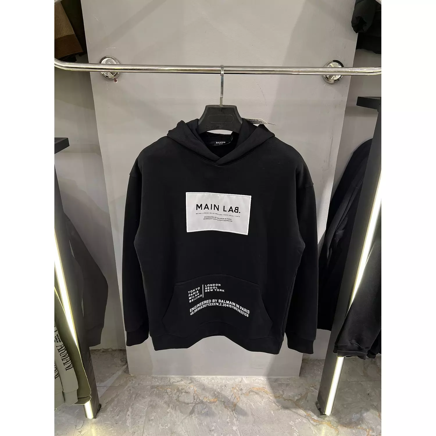 BALMAIN PARIS HOODIE /998 3