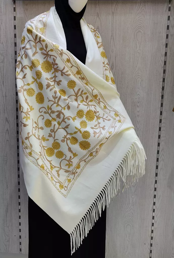 Shawl-Rich-Off-white