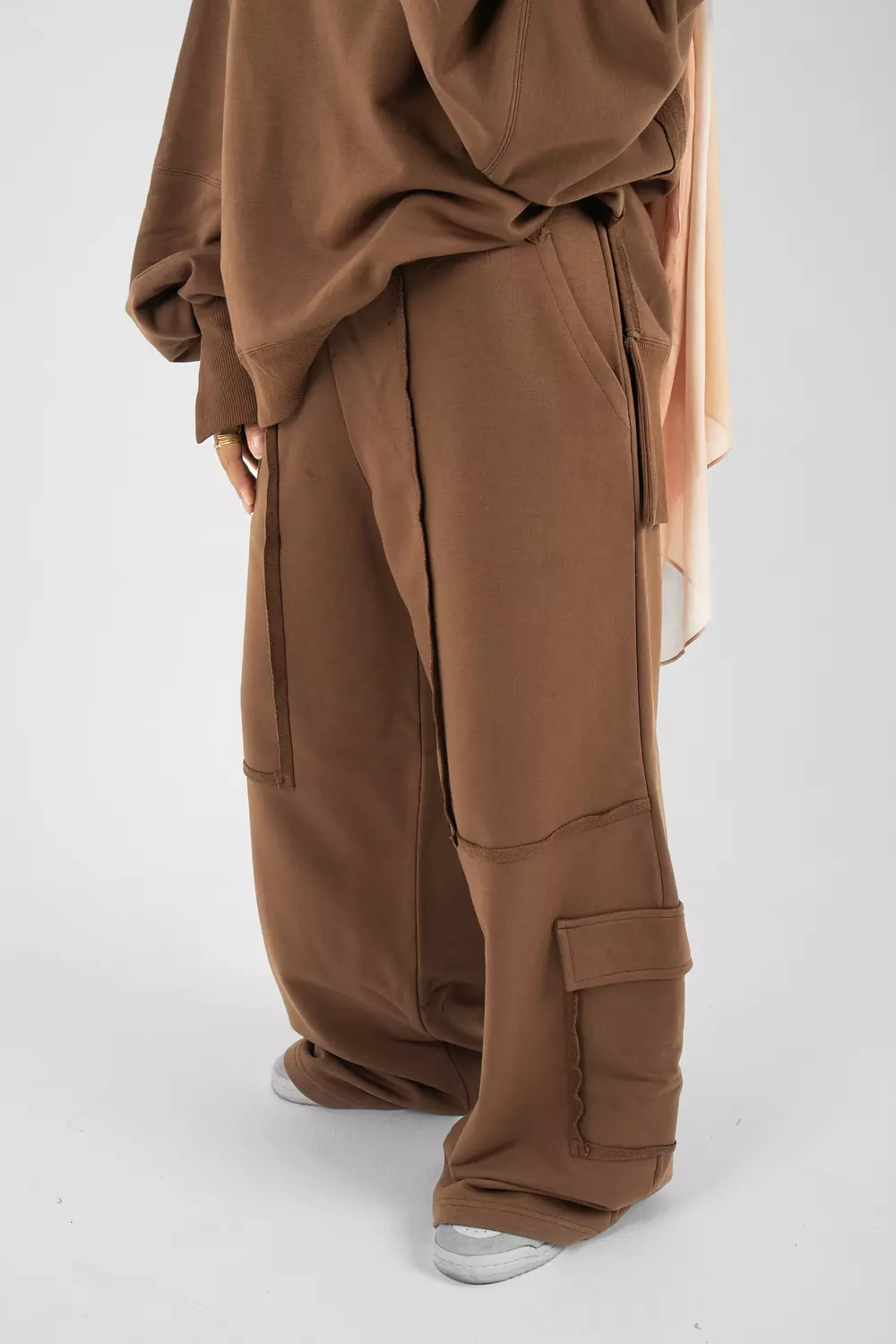 Everyday Wide-Leg Sweatpants in Cocoa Brown 2