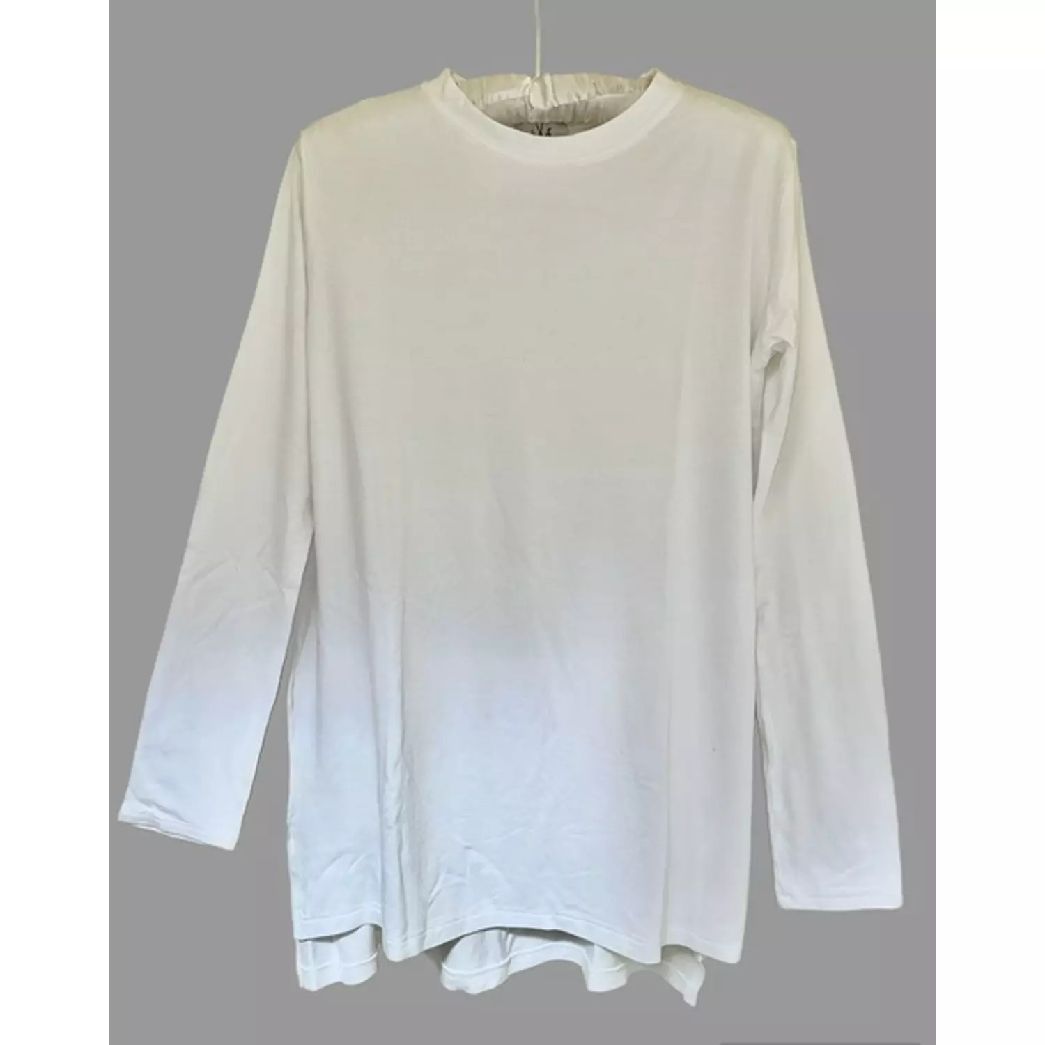 White long sleeve basic top  hover image