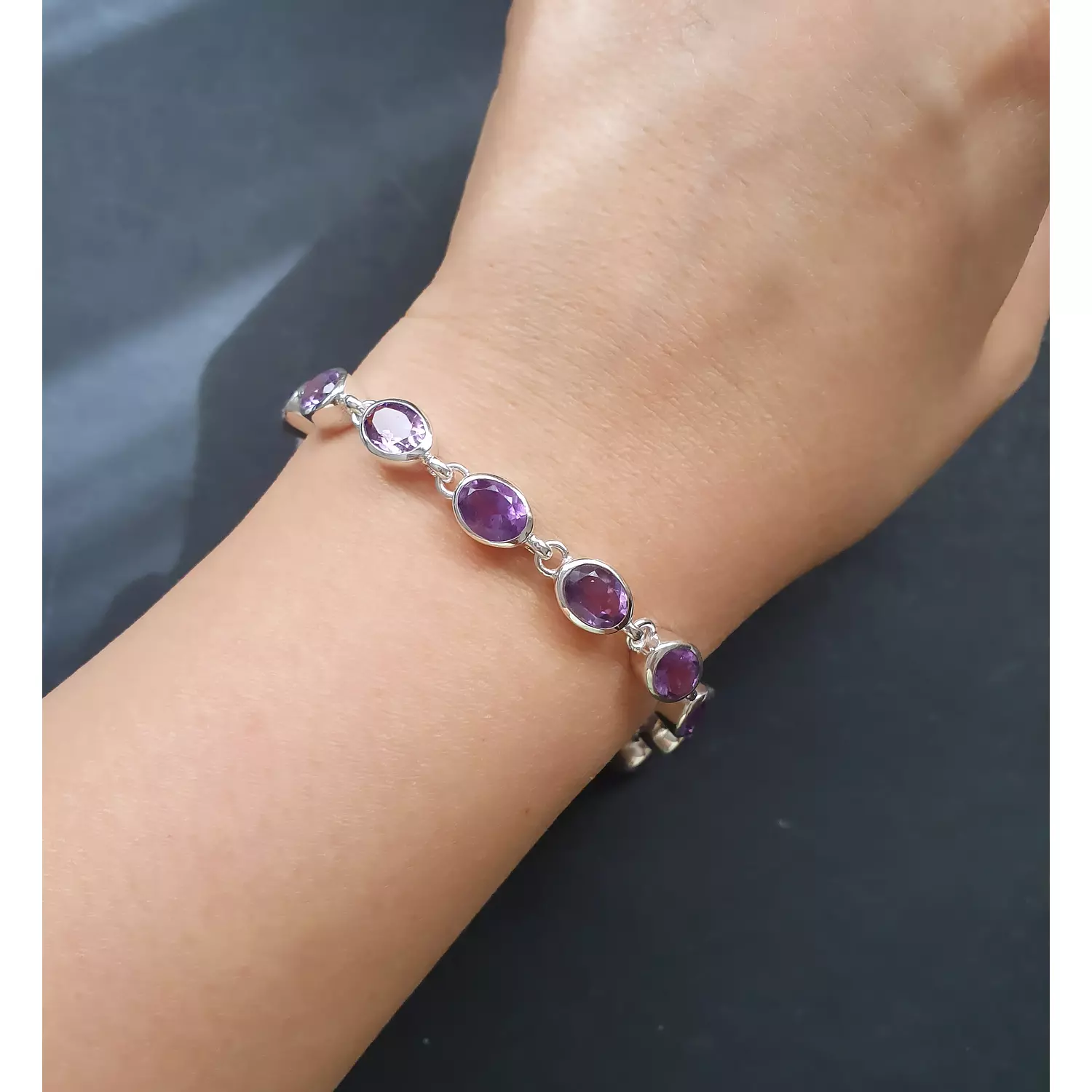 Amethyst bracelet hover image