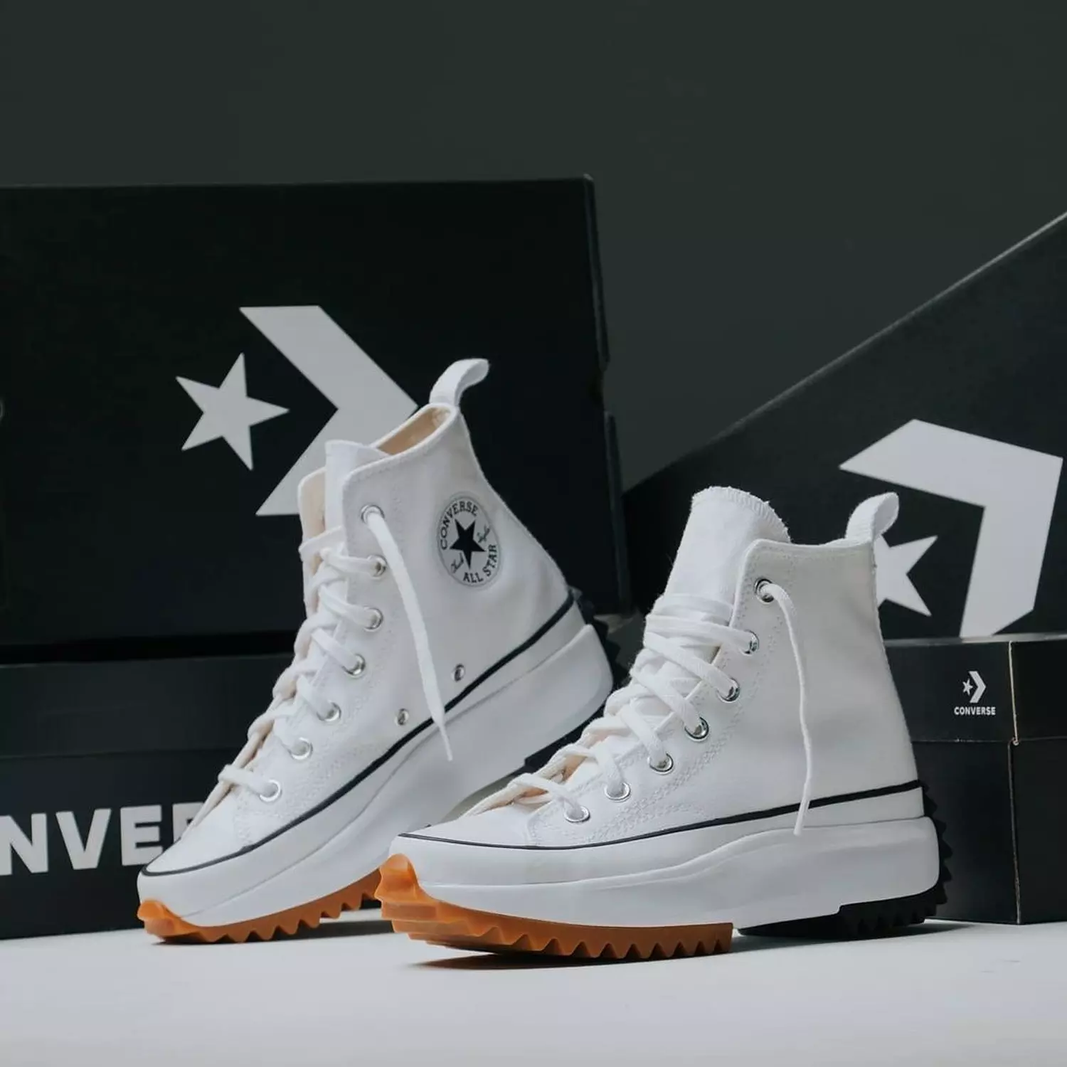 Converse Run Star Hike Hi White hover image