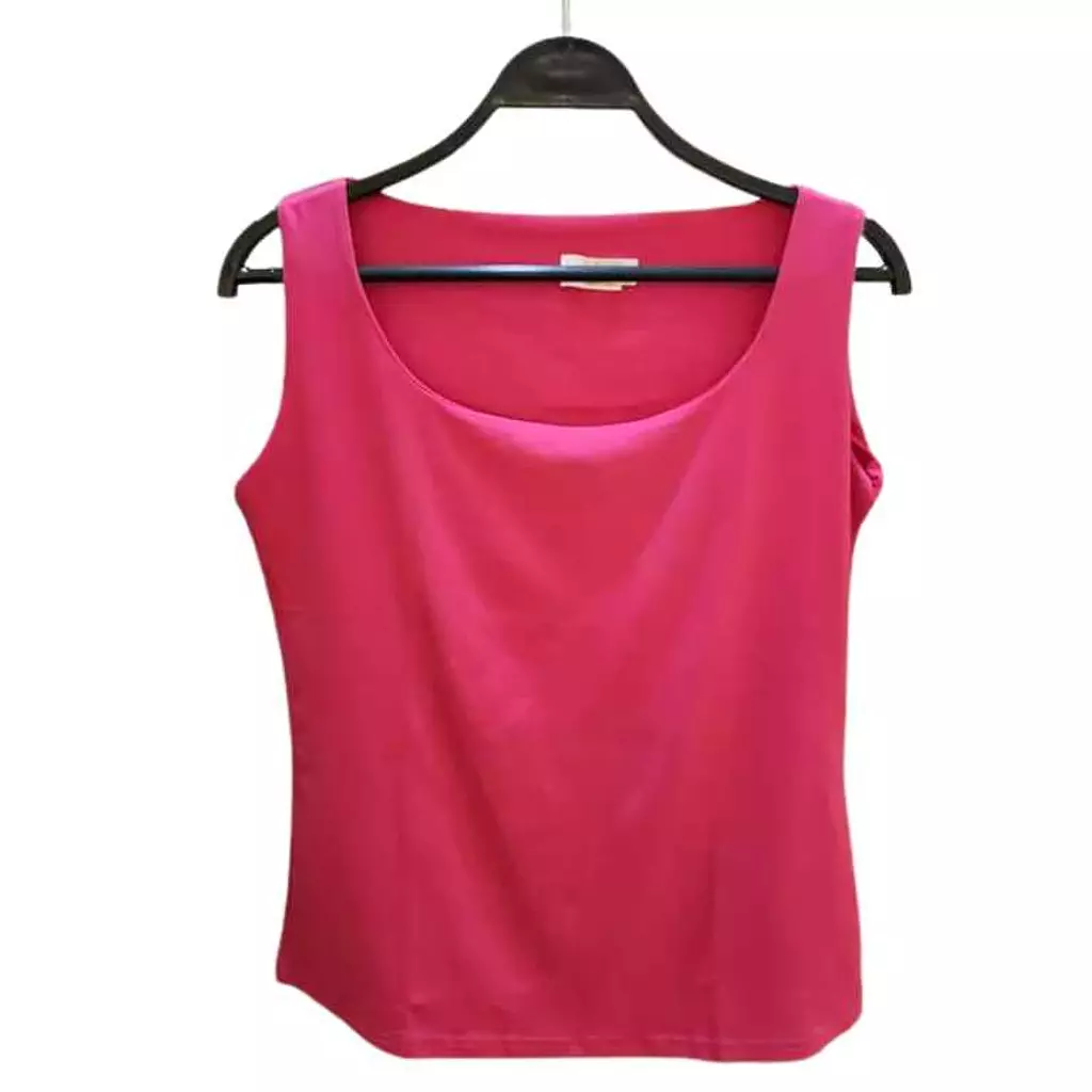 Basic Sleeveless Lycra Undershirt - Fuchsia