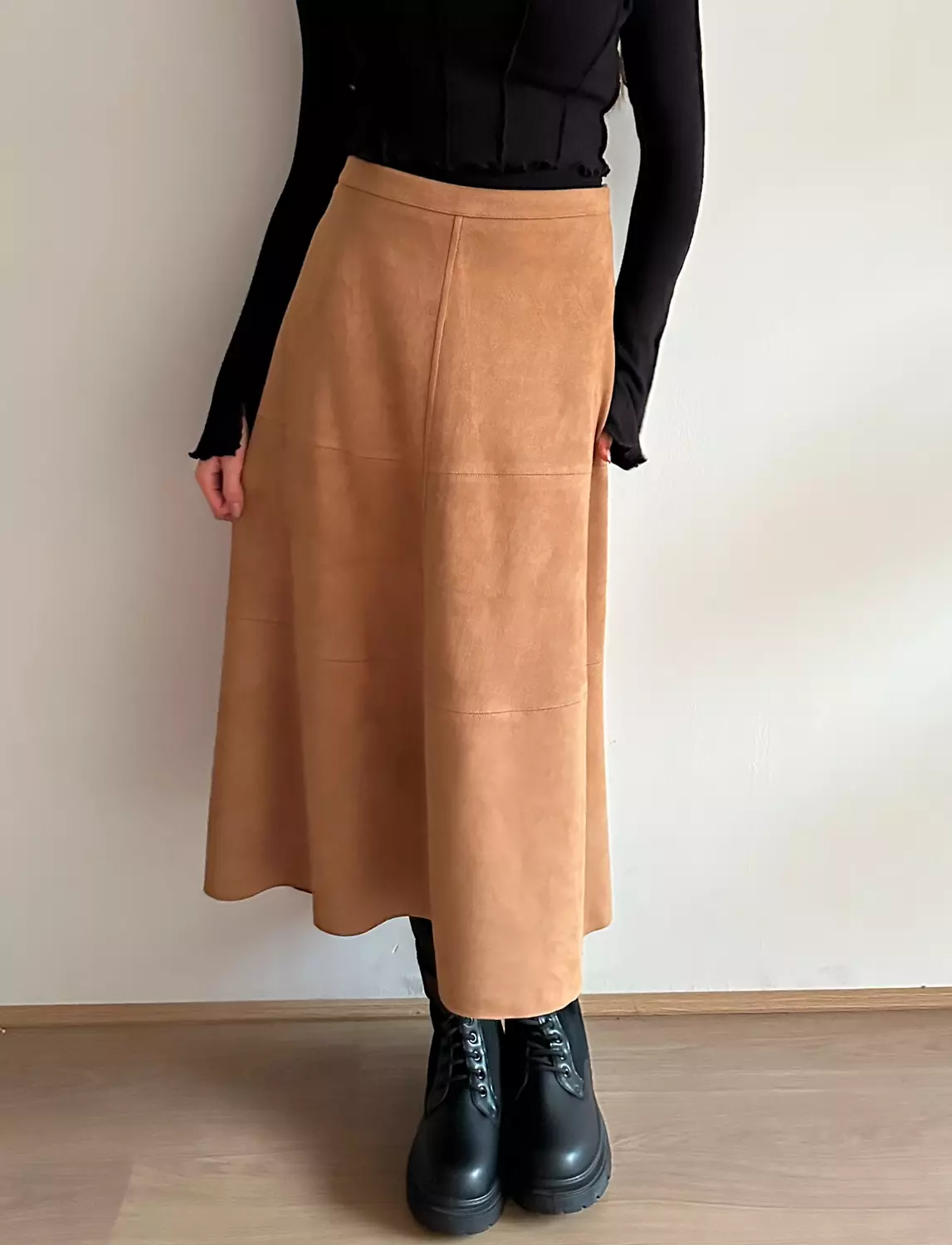 Suede skirt div 4