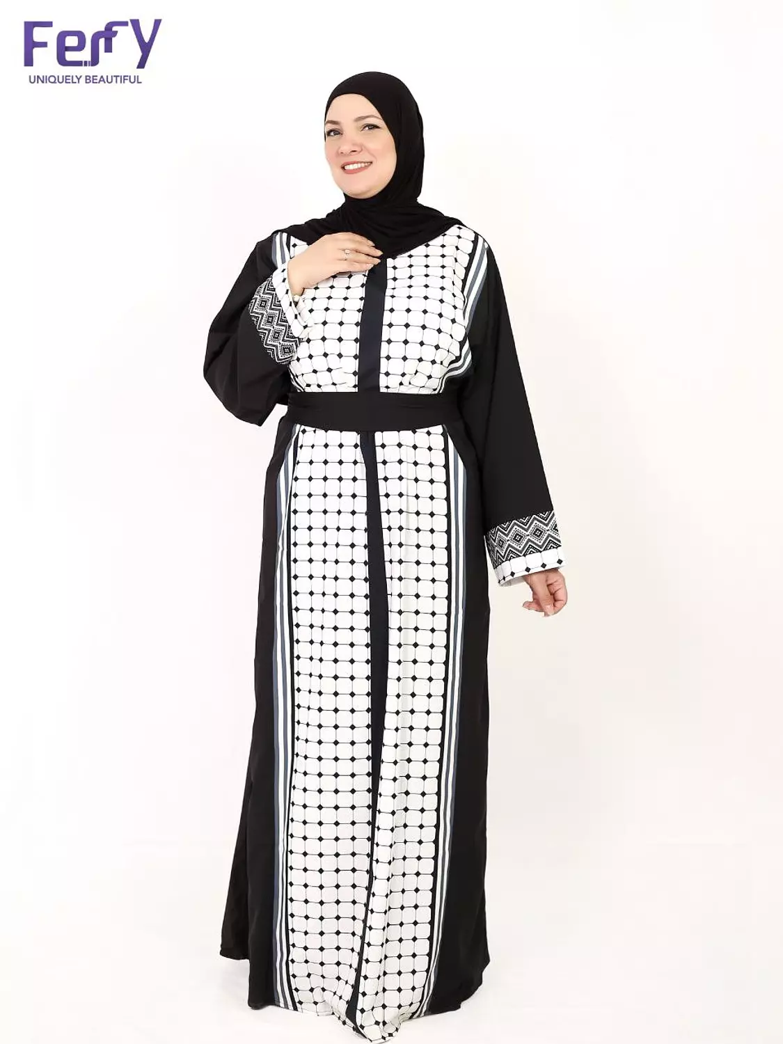 Traditional Palestinian Abaya hover image
