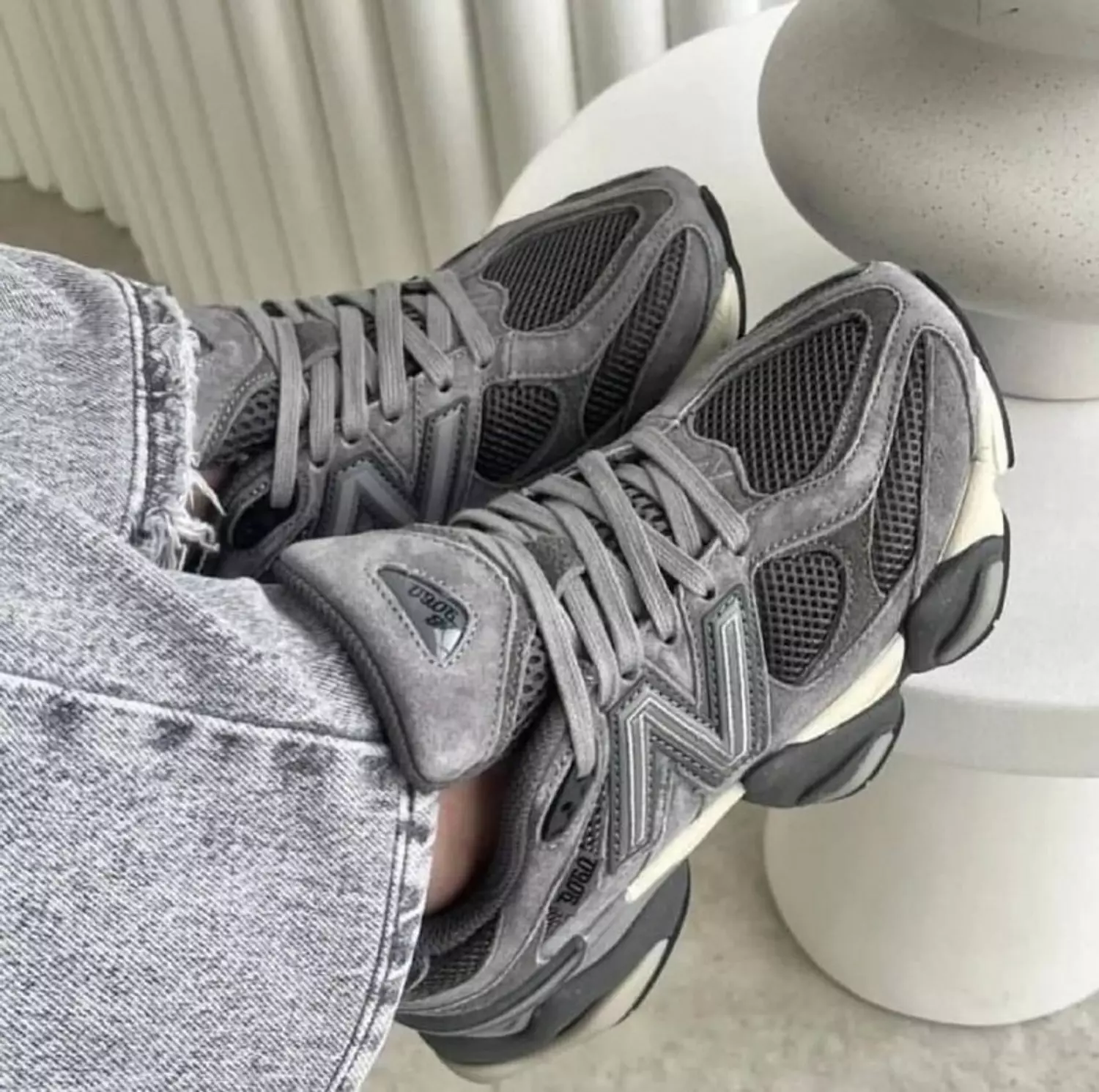 New balances 9060 dark grey 2