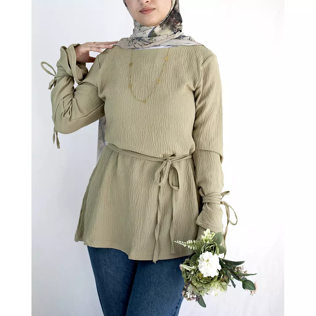 Bow-Me Blouse in Olive