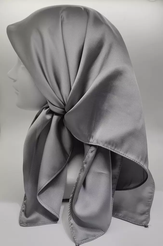 Scarf-Gleam-Silver Grey