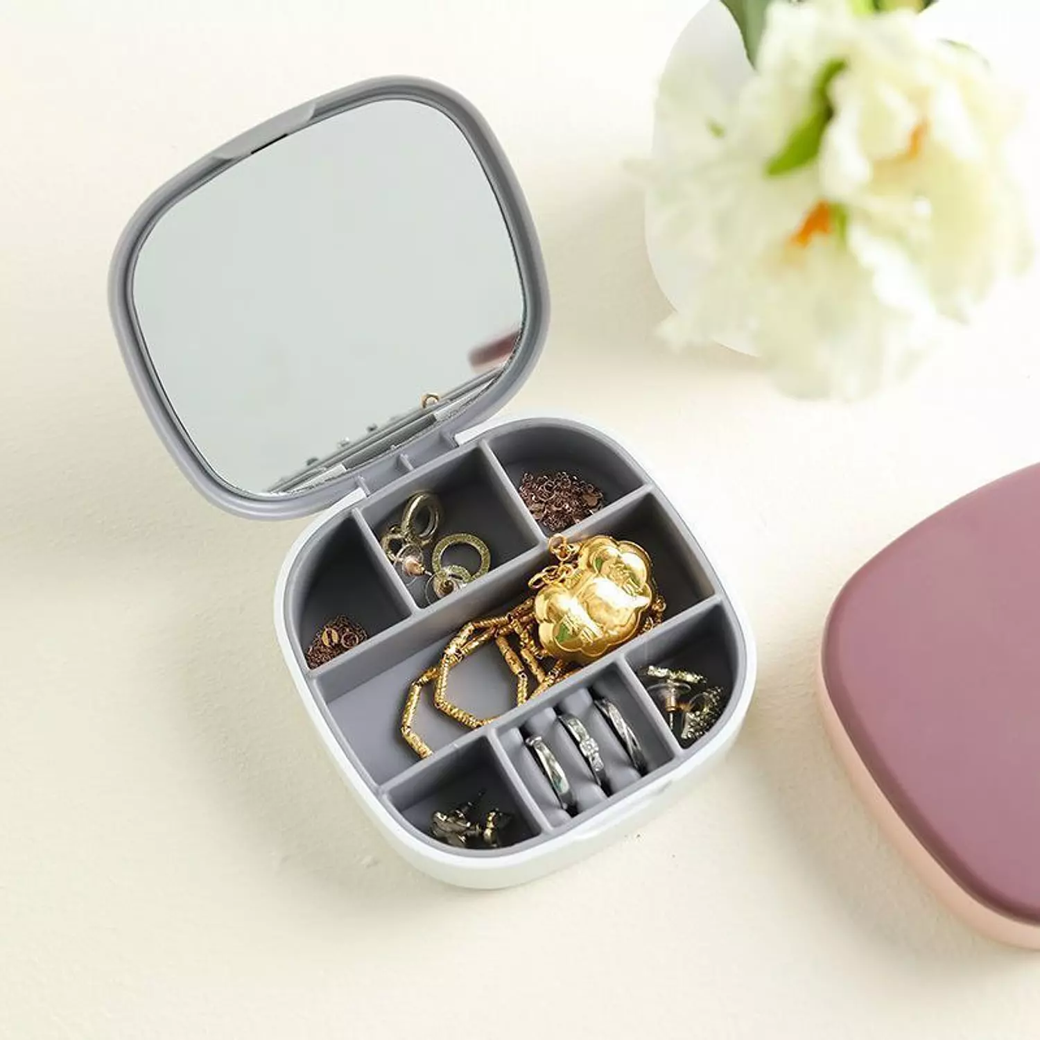 Jewellery Box with mirror 1