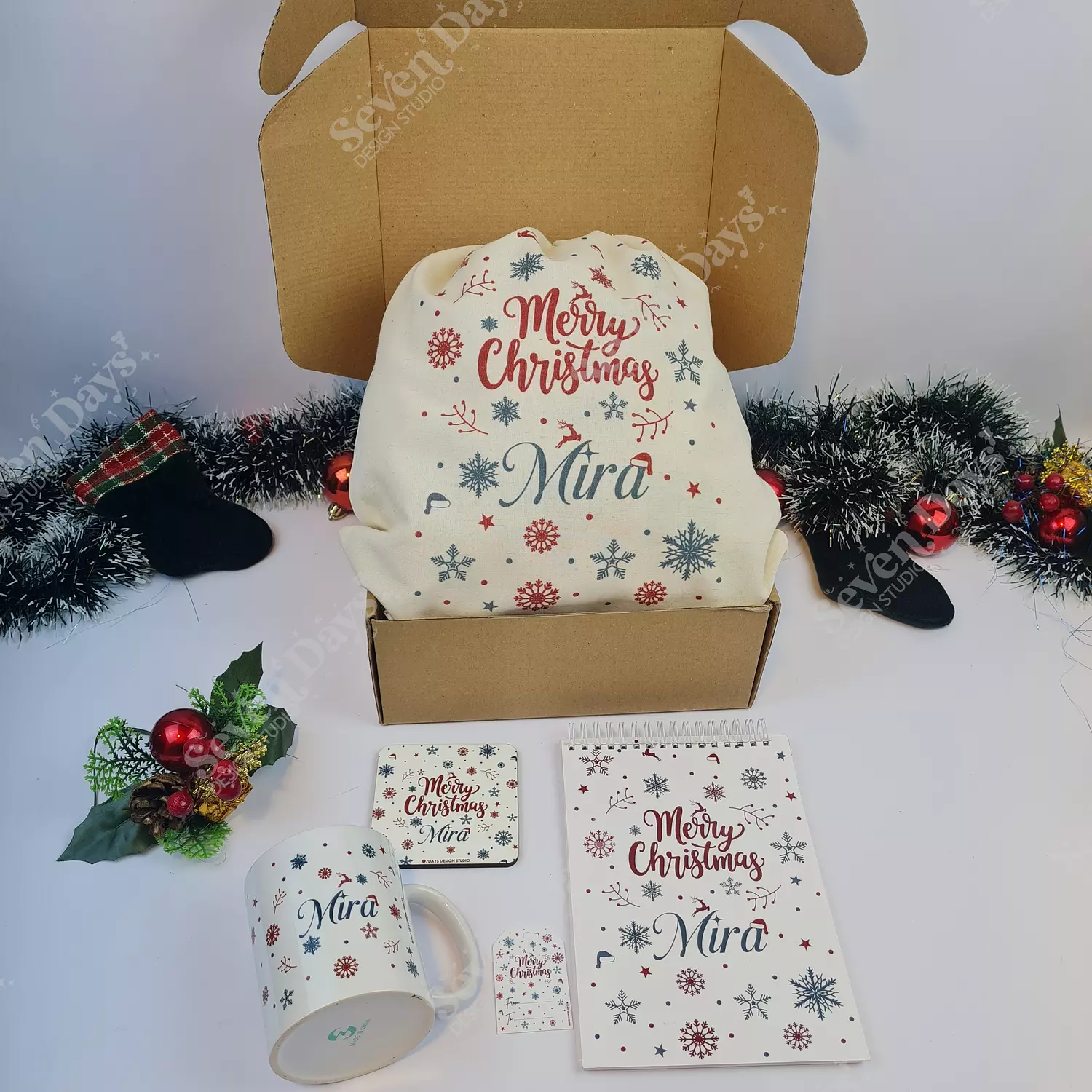 Merry Christmas Gift Box 2