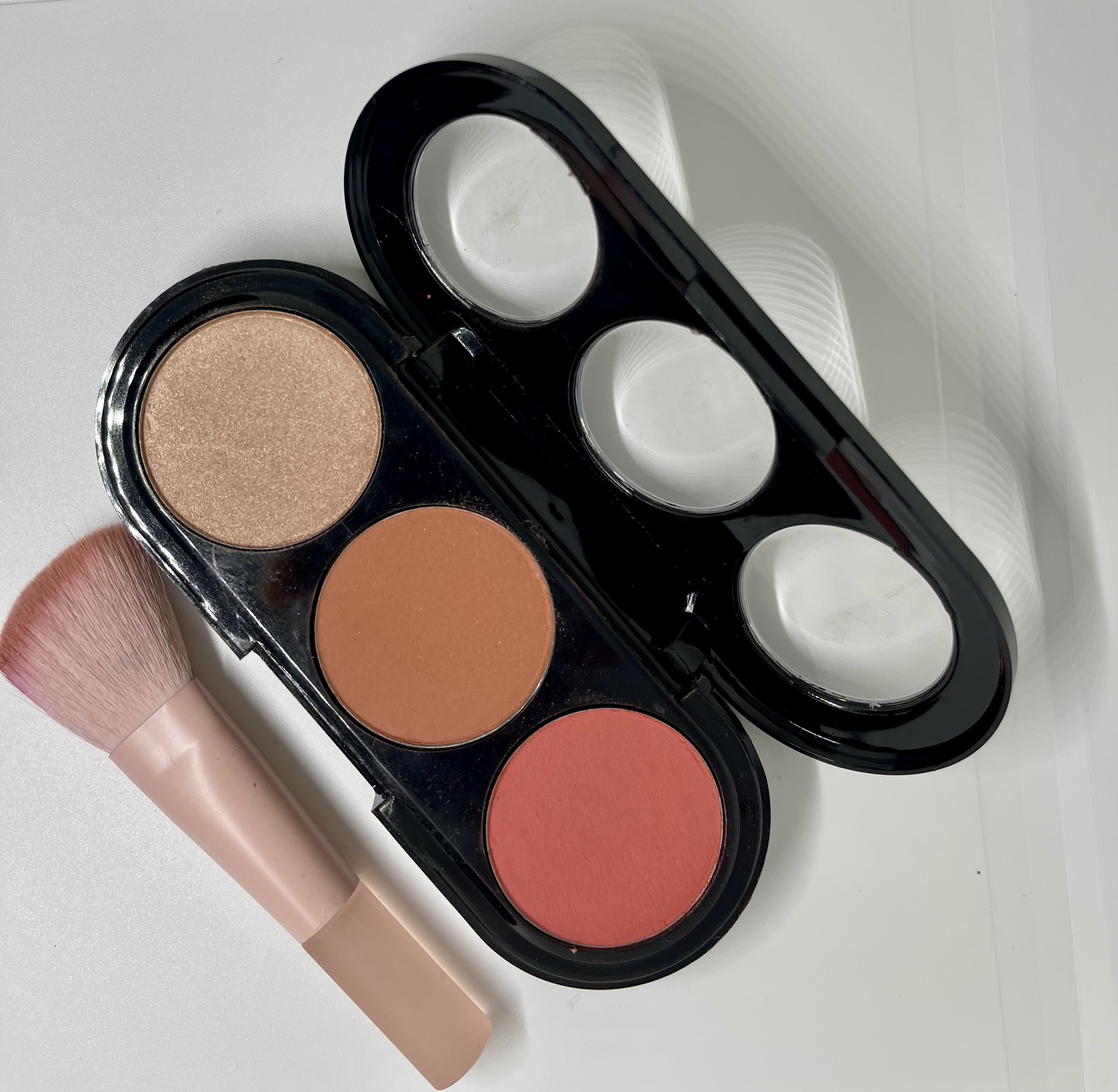 Blushers Img