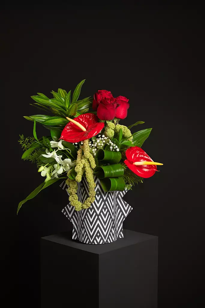 Spiky Love Flower Vase