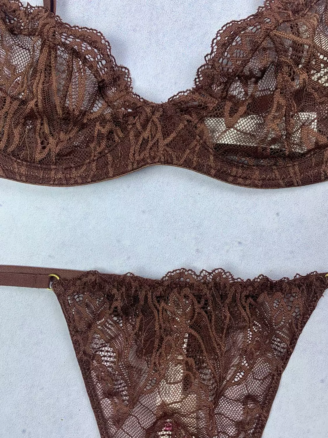 Wired lace bra & panty set from Primark-2nd-img