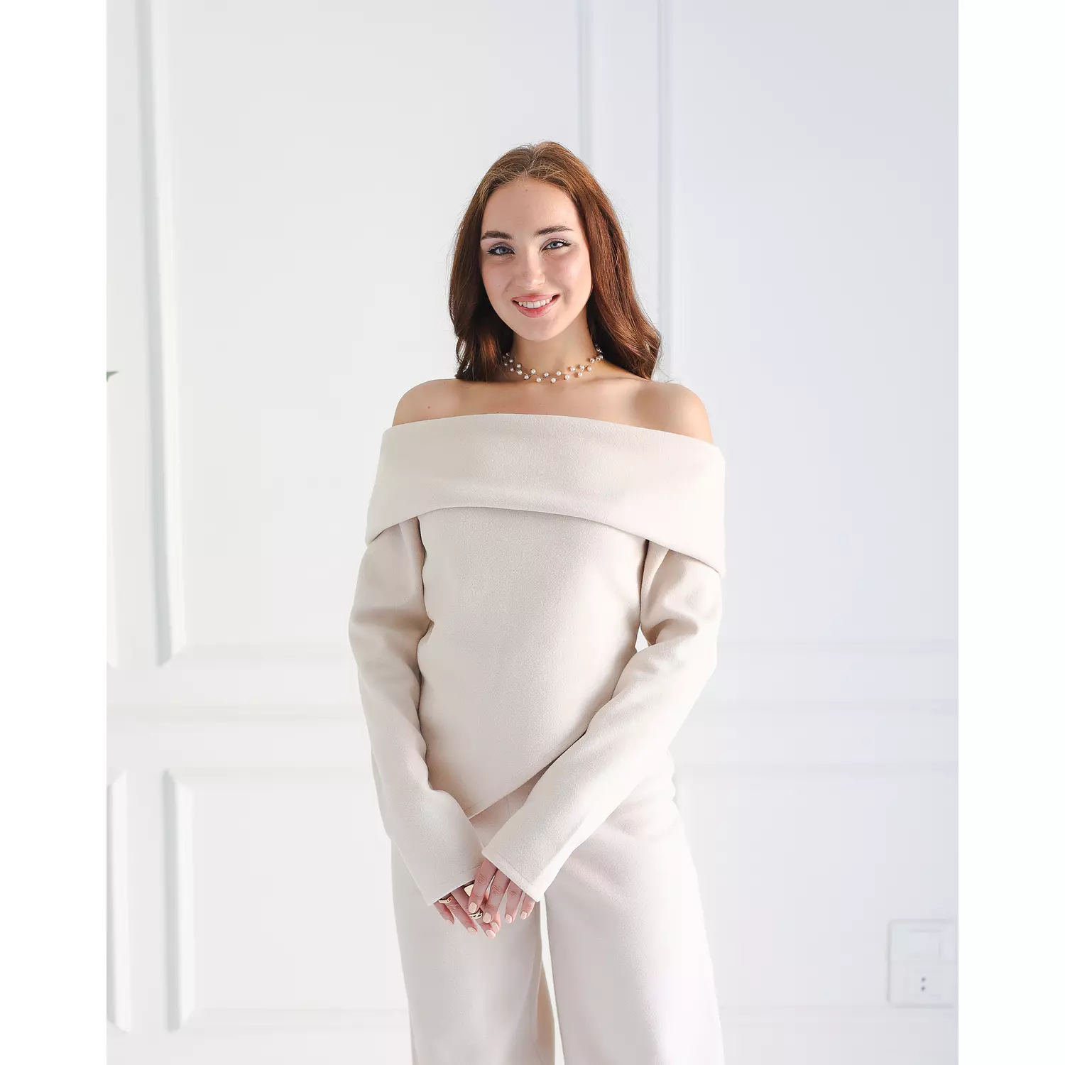 OFF Shoulder Beige Winter Set hover image