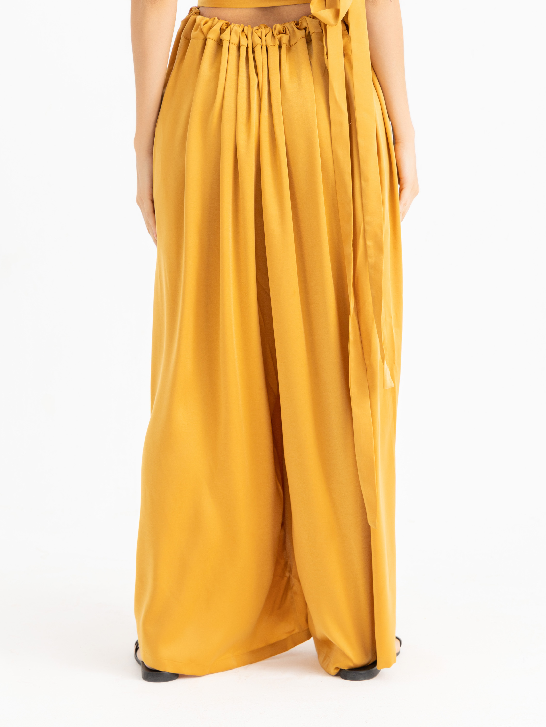 The MAGIC Satin relaxed pants   4