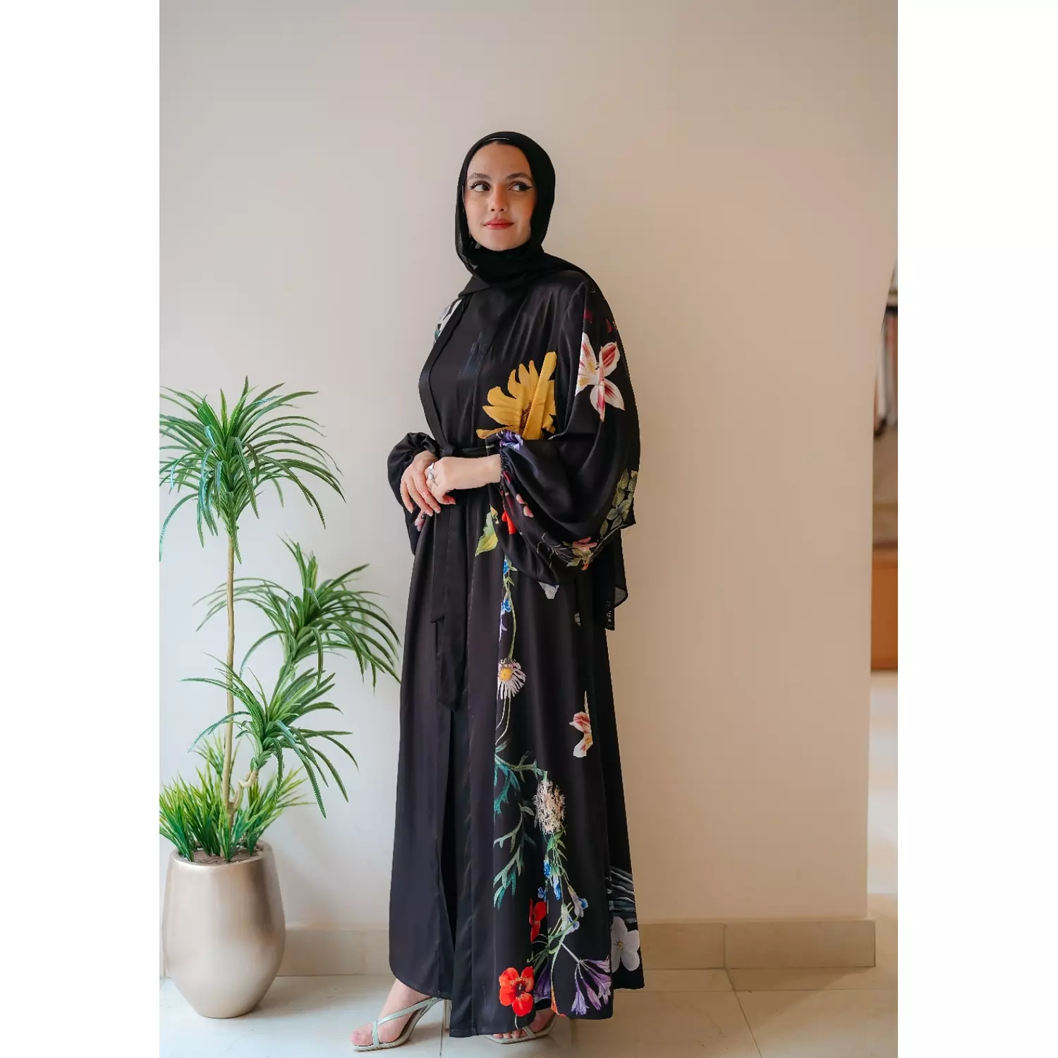 Nour Kimono hover image