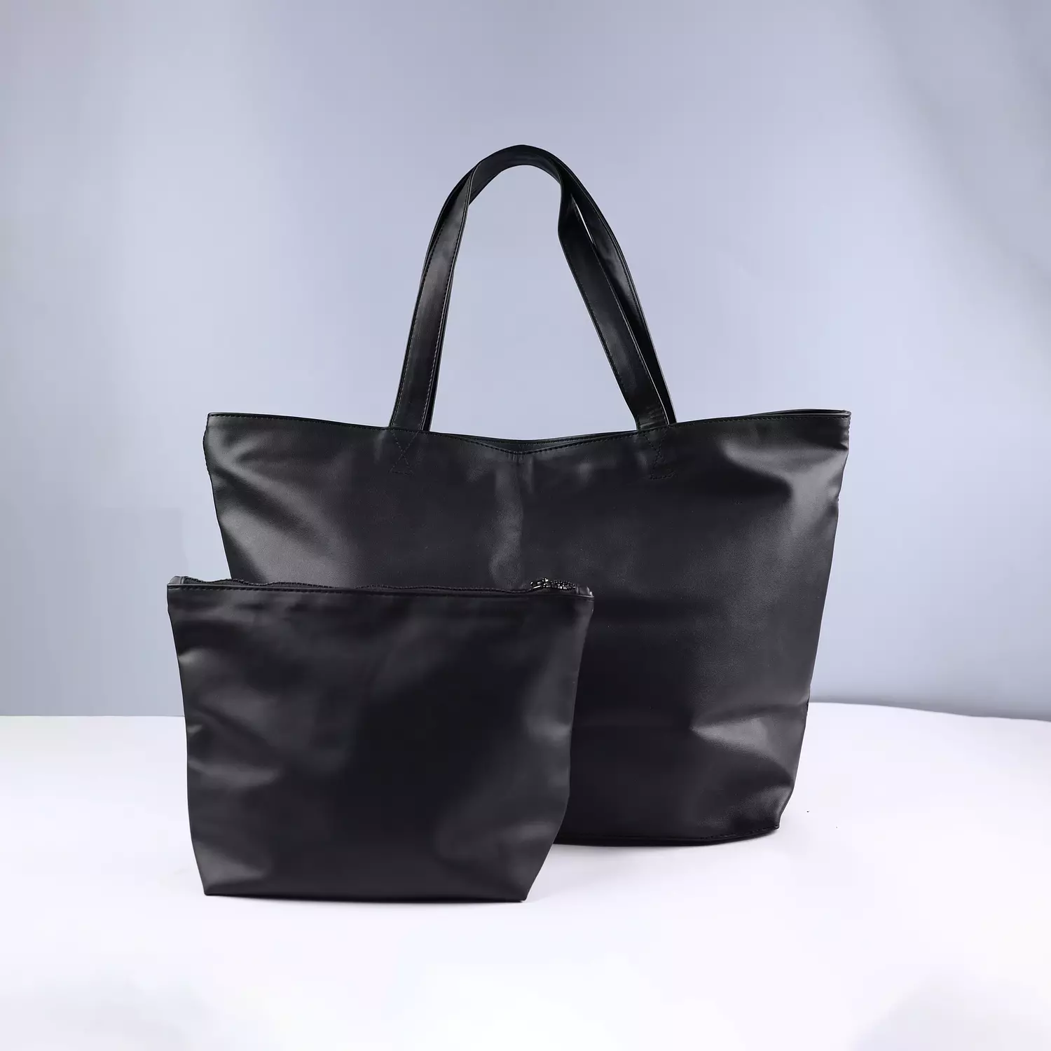 Black basic bag 1