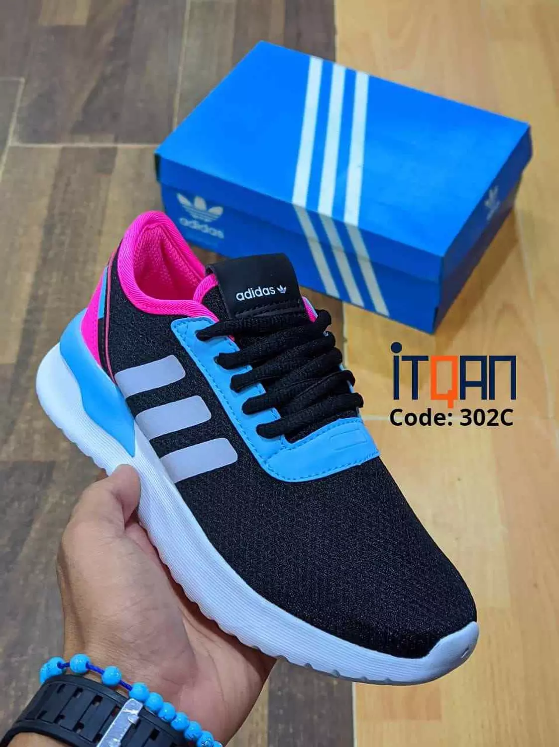Adidas Racer hover image