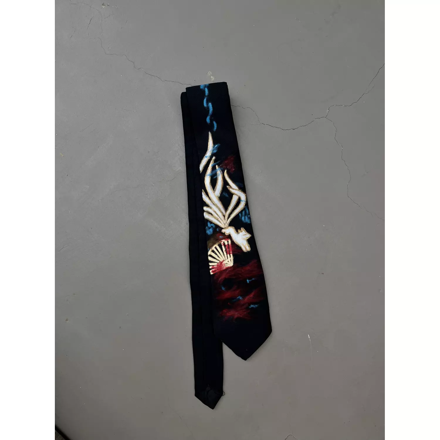 Handpainted black tie 0