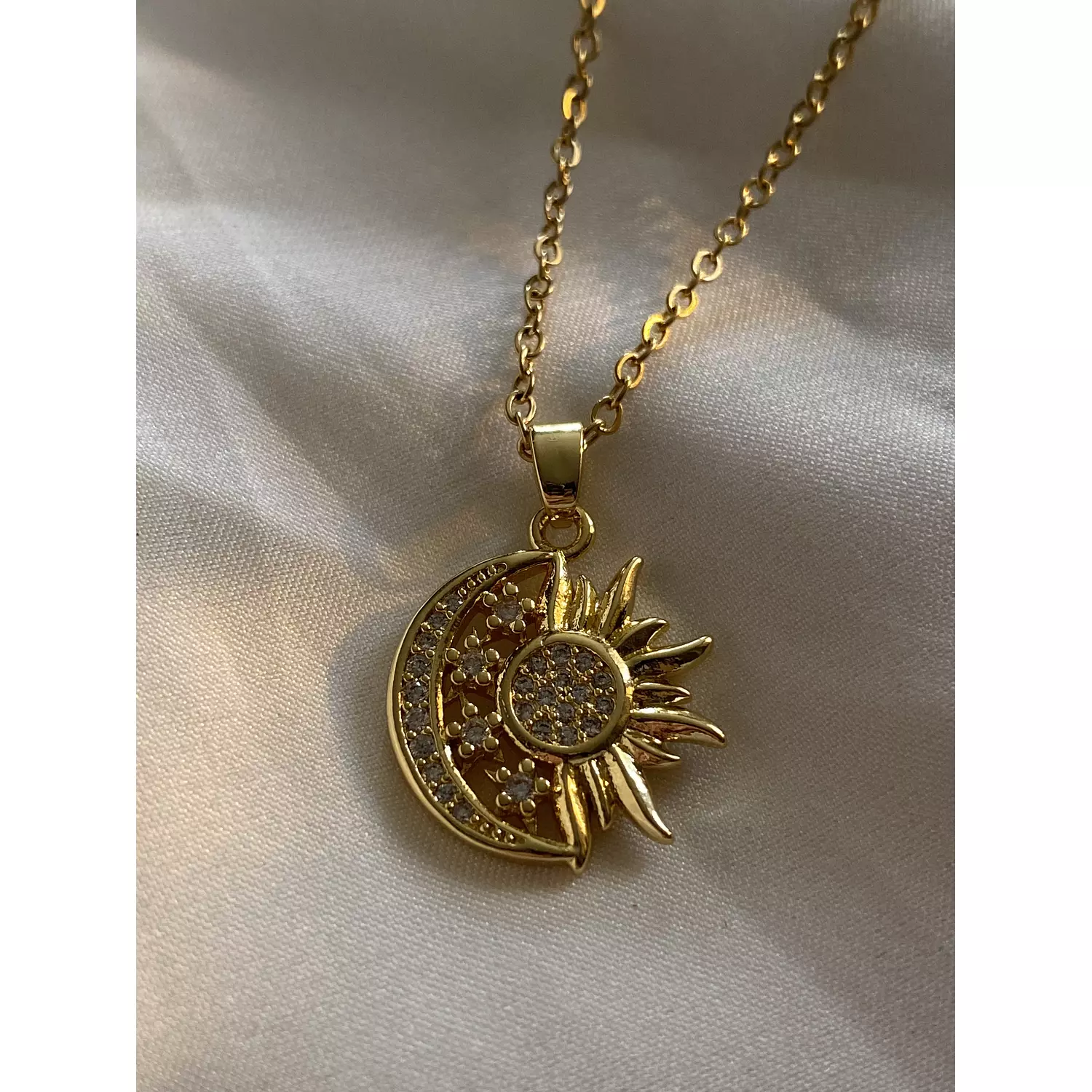 Sun and Luna Necklace 1