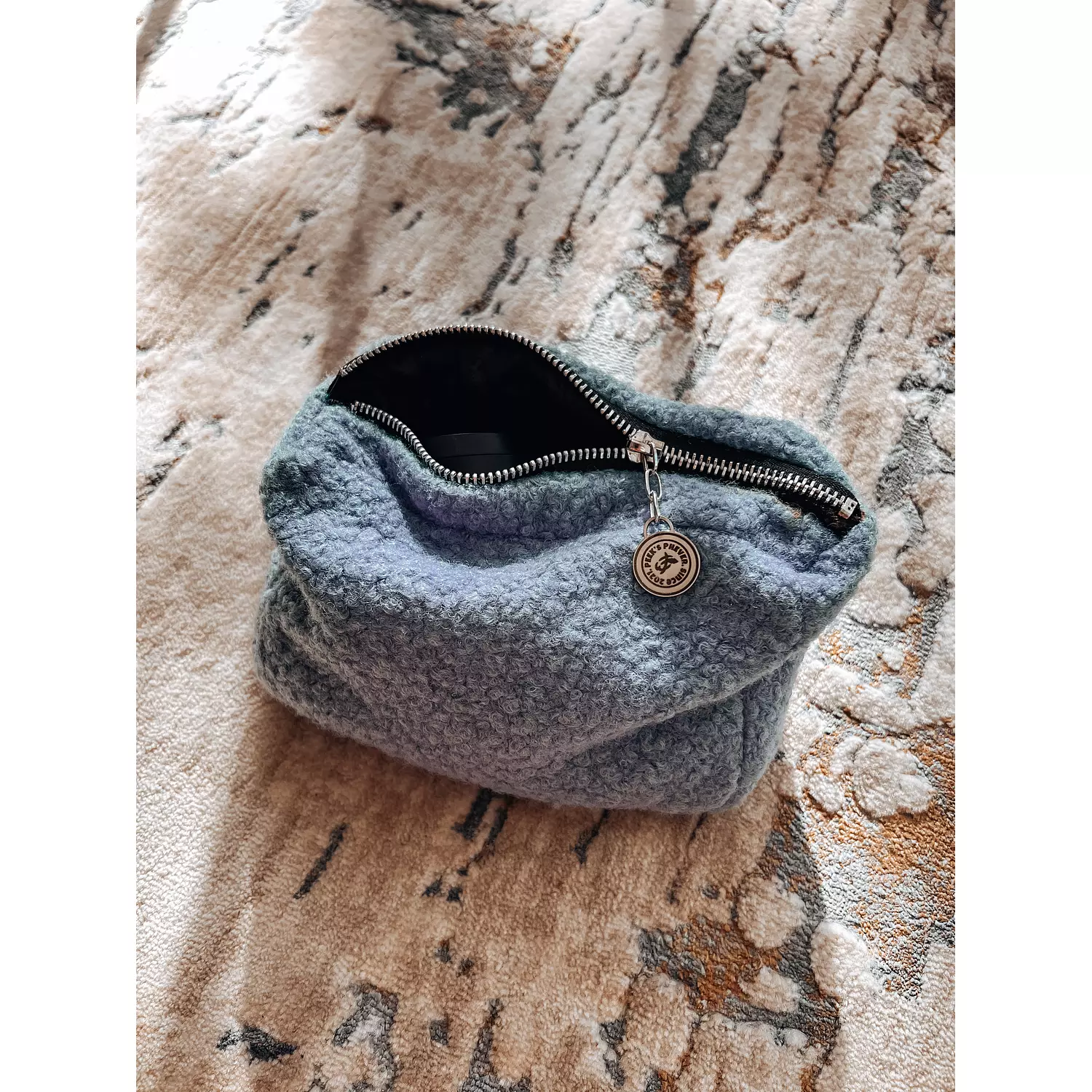 Teddy Pouchette (baby blue) 3