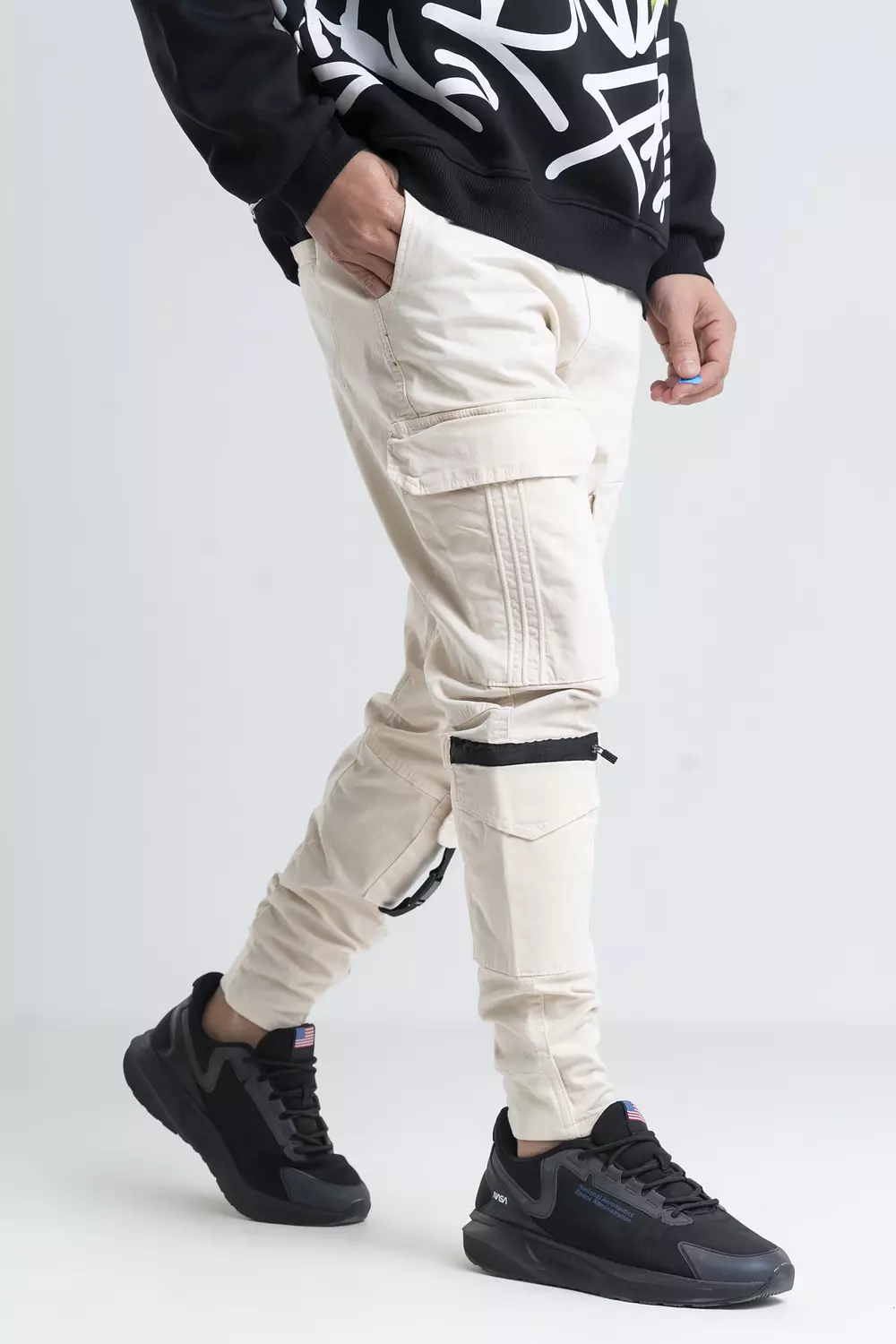 Multi Pocket Cargo Gabardine Pants 11