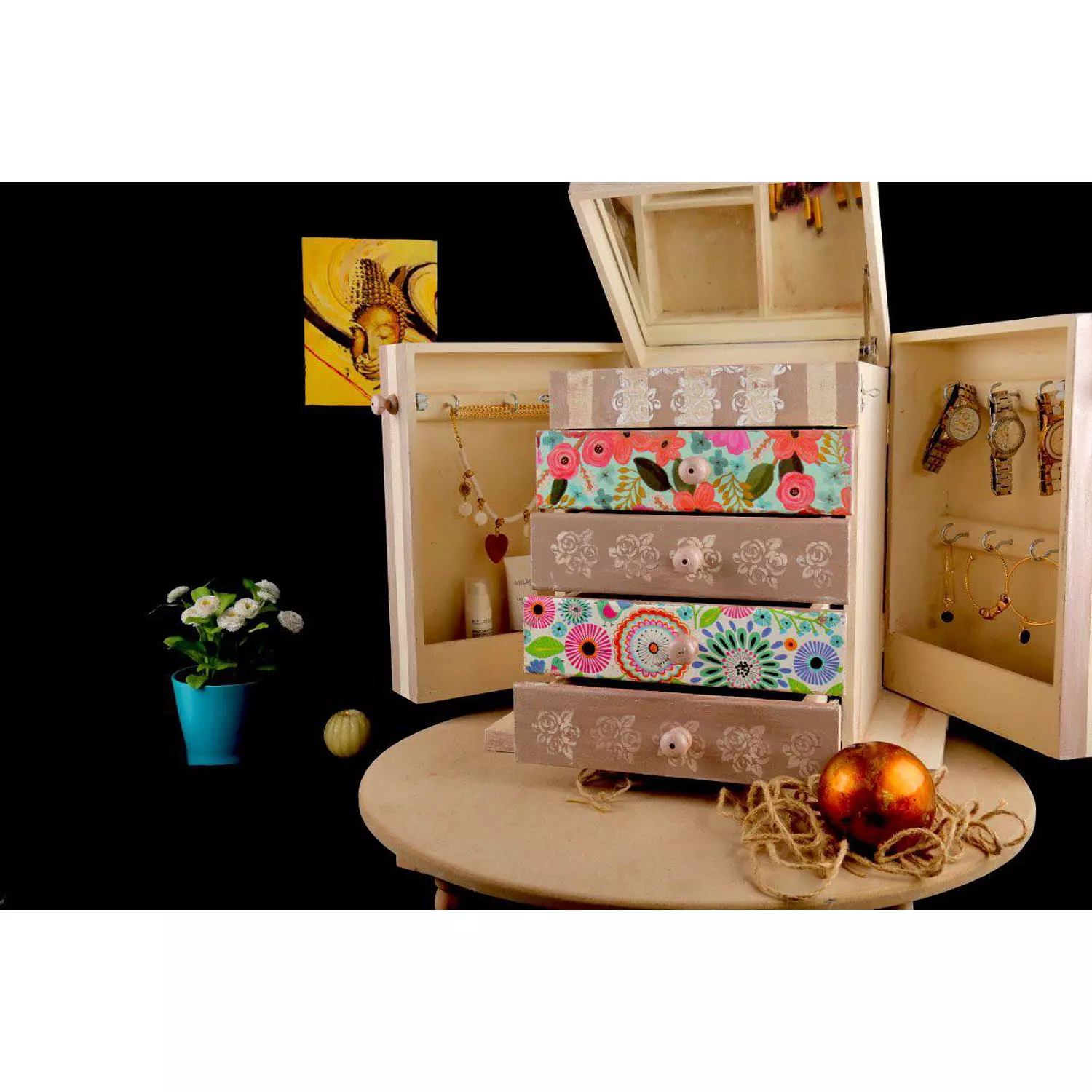 floral accessories organizer hover image