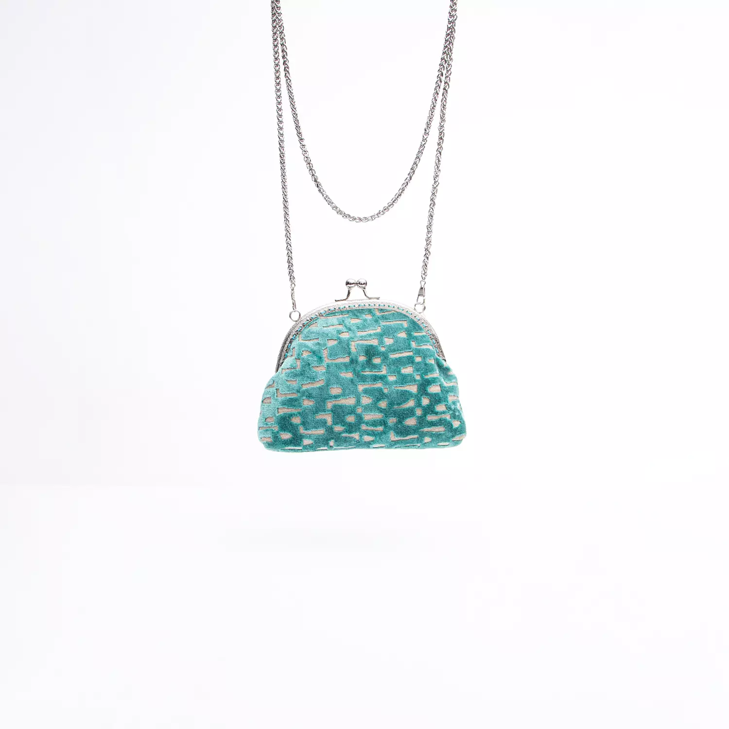 Chic Green Animal Print Kiss-Lock Purse with Silver Chain 1