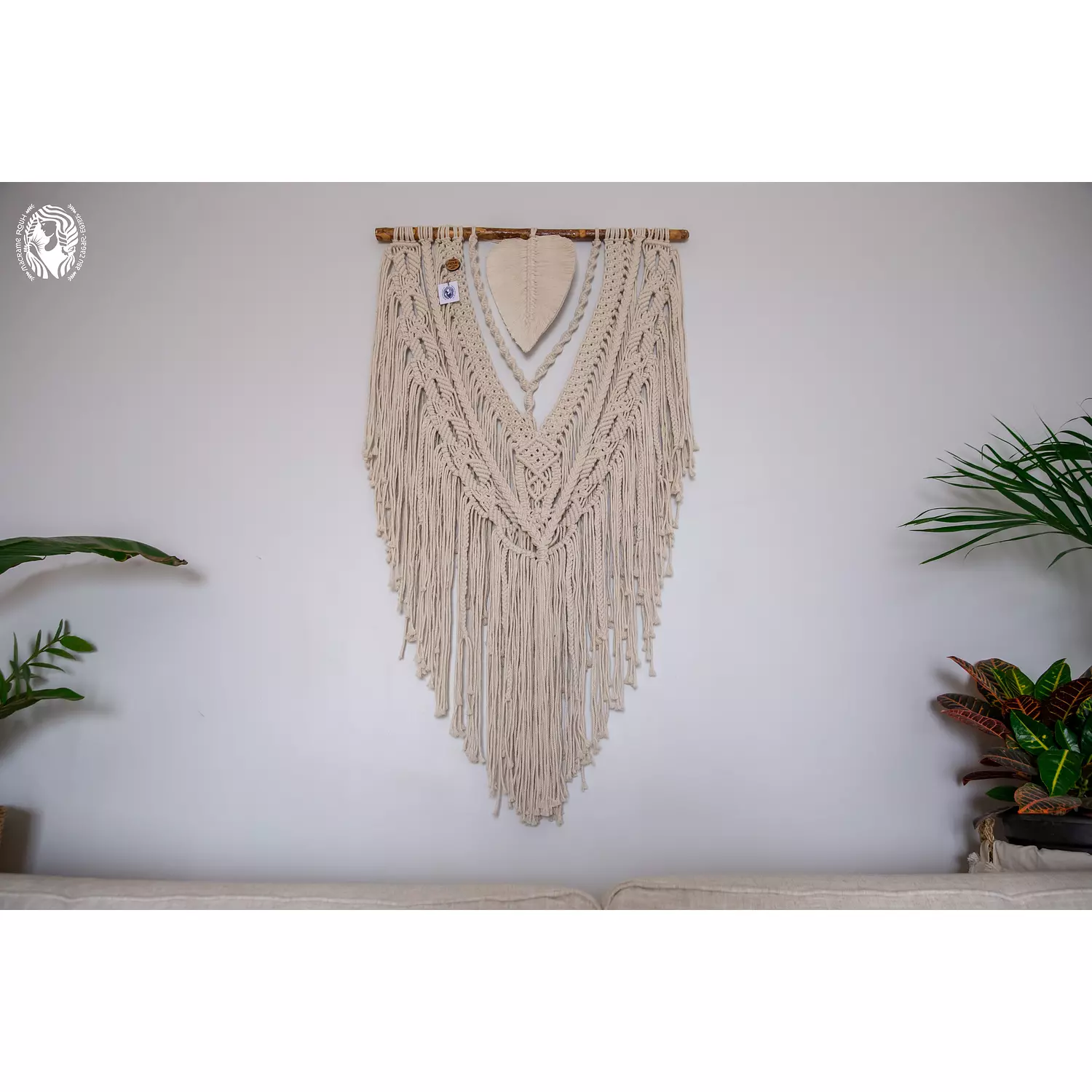 One Leaf Wall Hanging 0