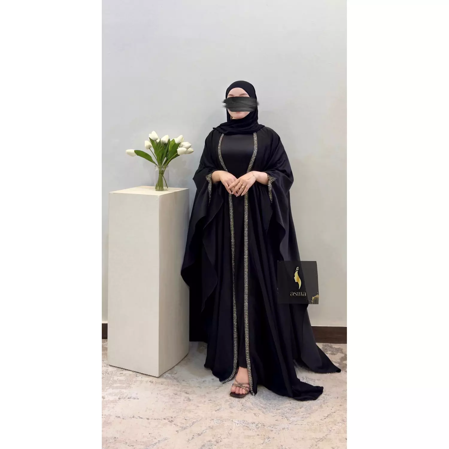 Black Stain Abaya hover image