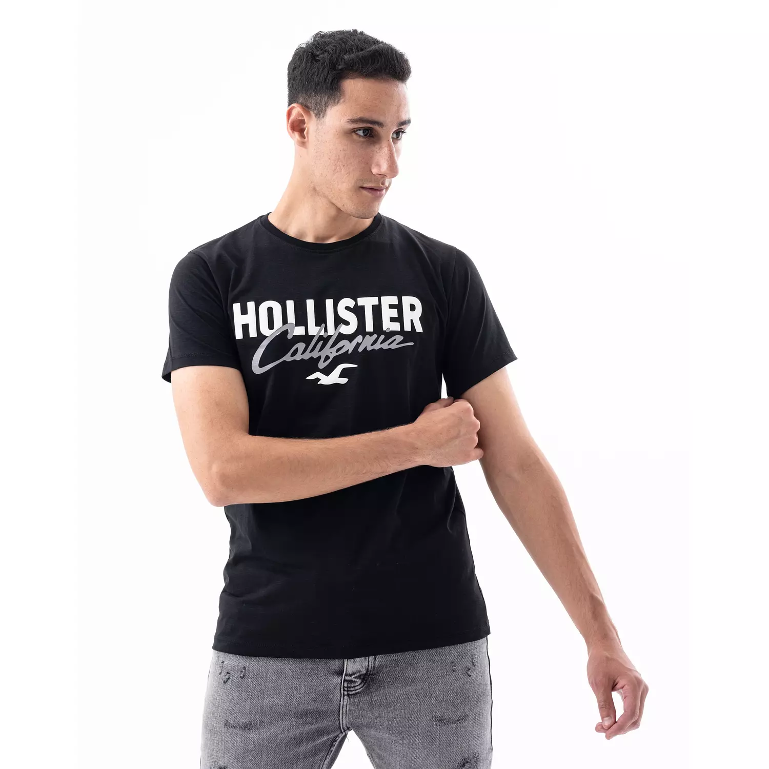 Black deals shirt hollister