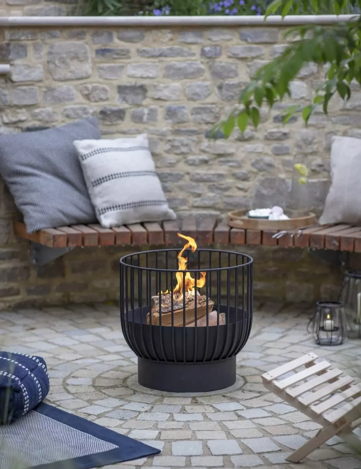 Hoizer Fire pit hover image