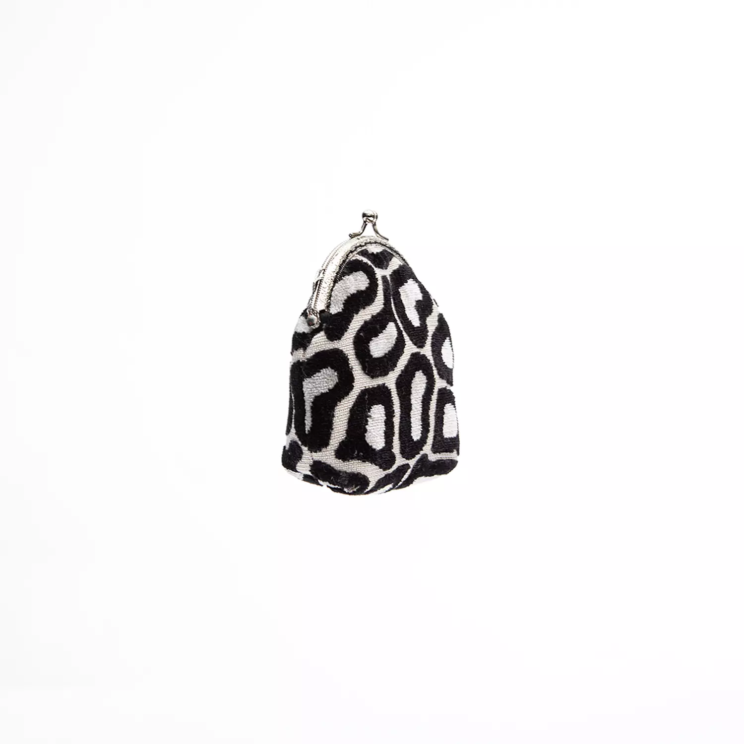 The Leopard Print Kiss-Lock Coin Purse with silver frame Chain 1