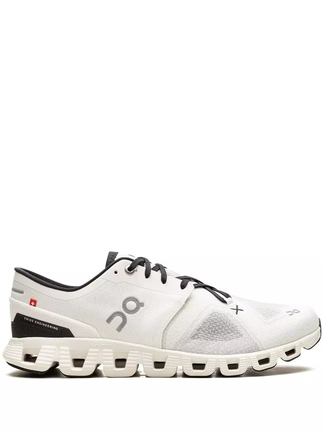 On Running Cloud X 3 "Ivory" sneakers hover image