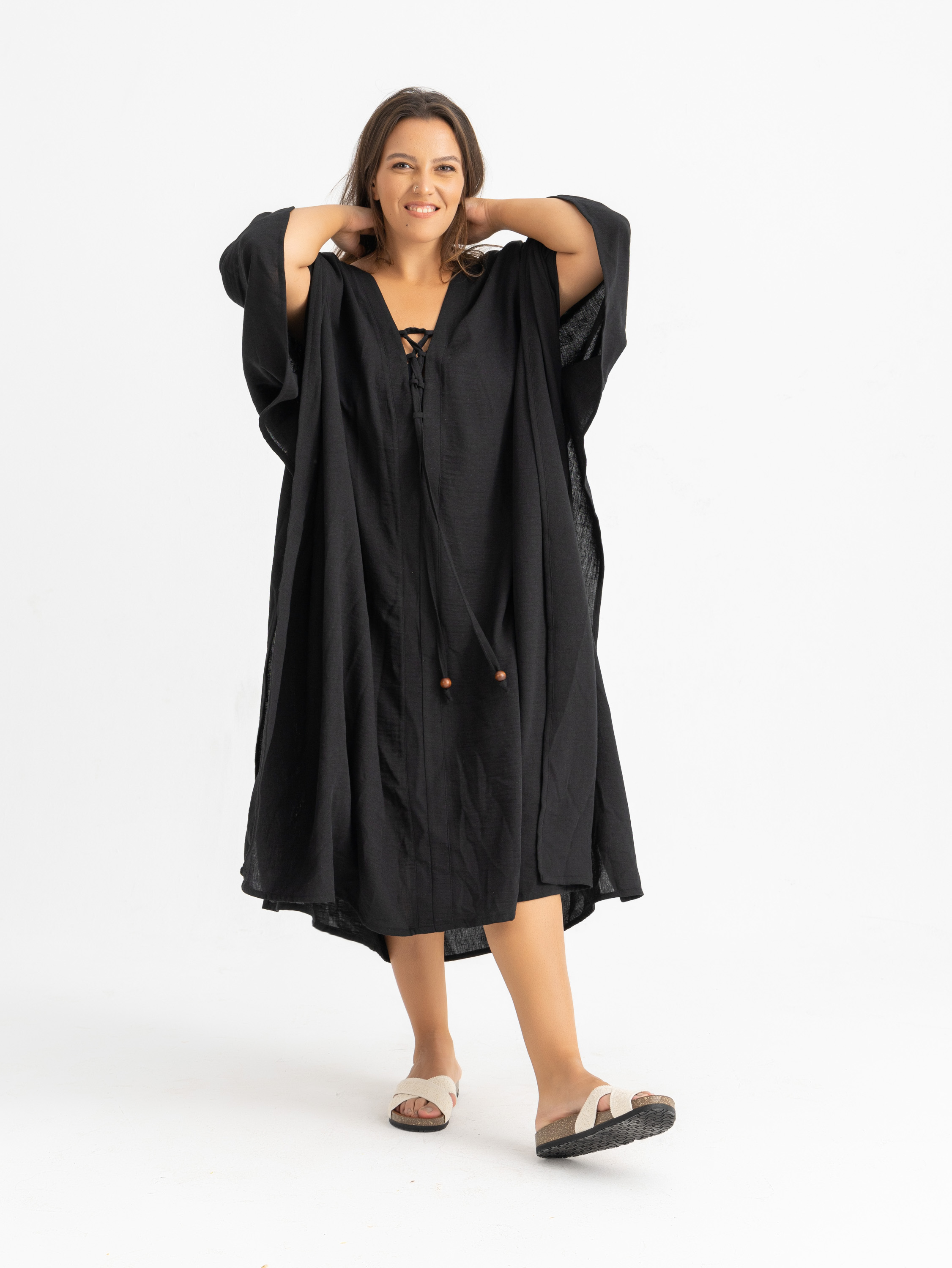 The VOUVA maxi linen kaftan  5