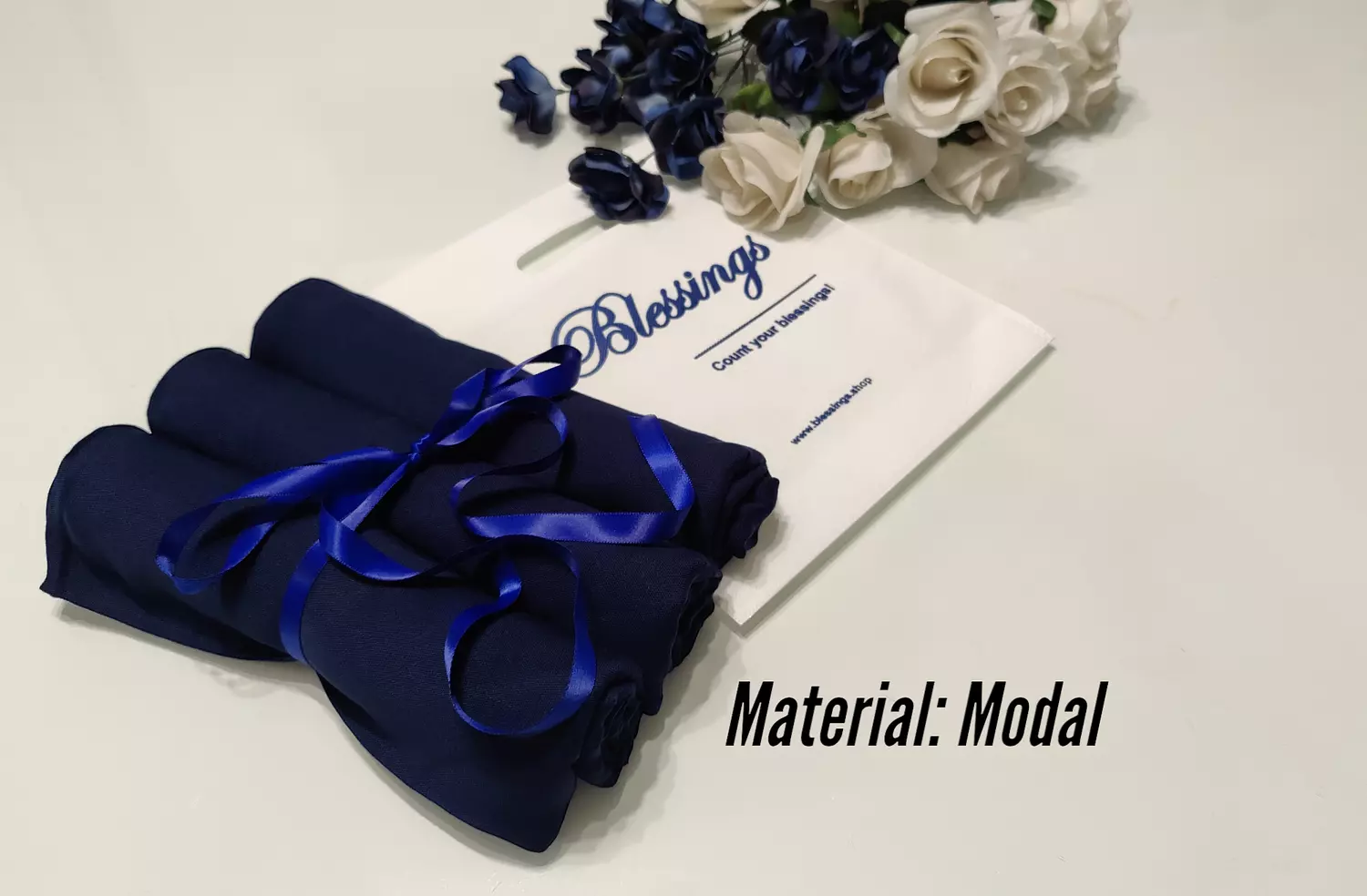 Back to school-Bundle-Scarf-Modal-Navy hover image