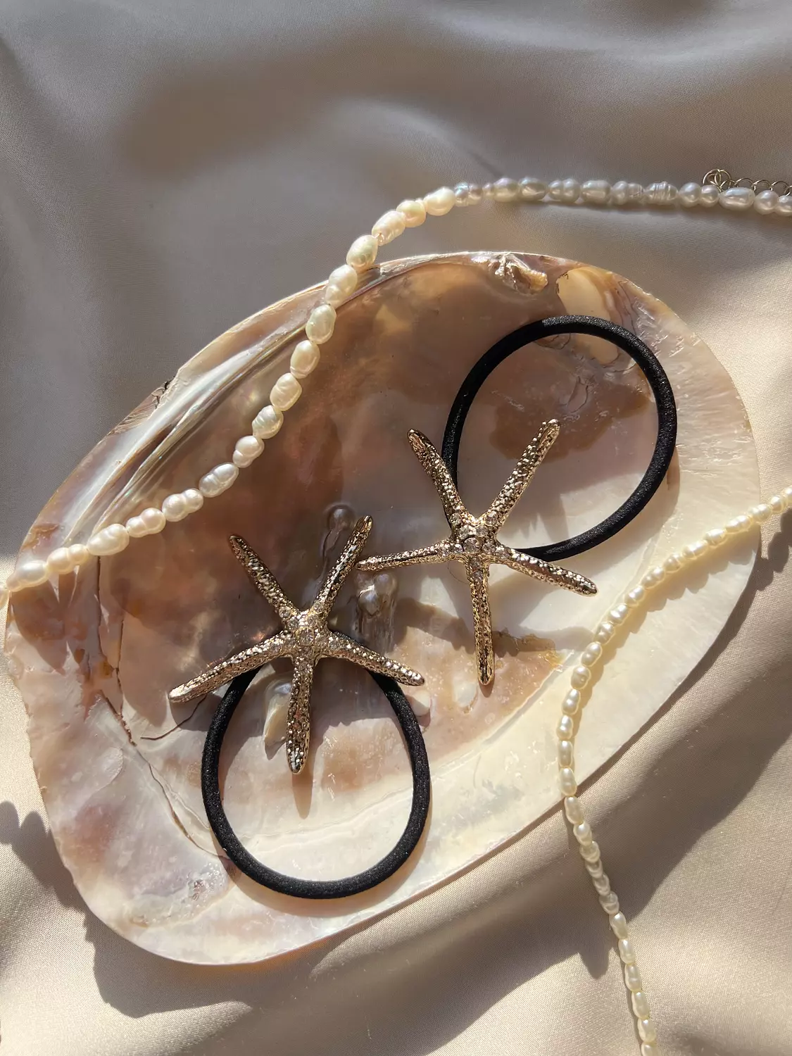 Sparkling Starfish Hair tie  hover image