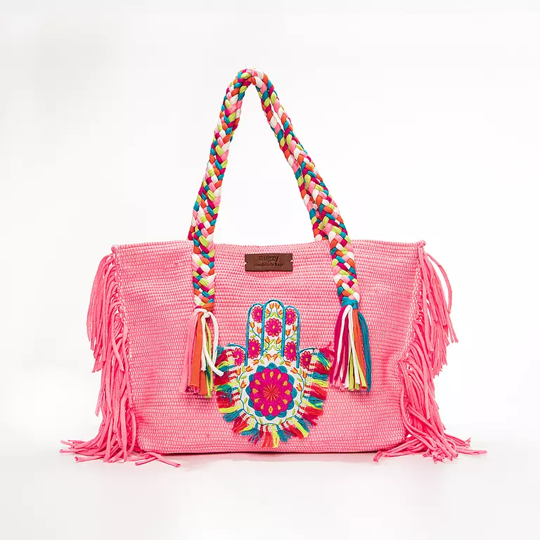 <p><strong><span style="color: rgb(0, 0, 0)">Pink Kilim Tote Bag with Hamsa Hand Badge</span></strong></p>