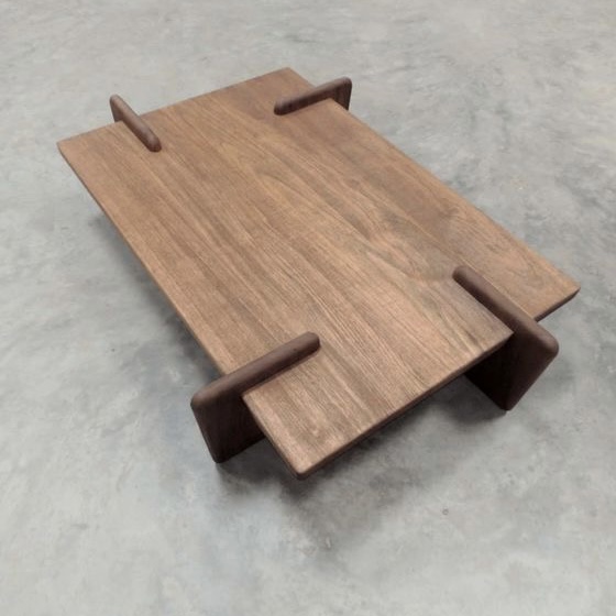 Marinta coffee table 