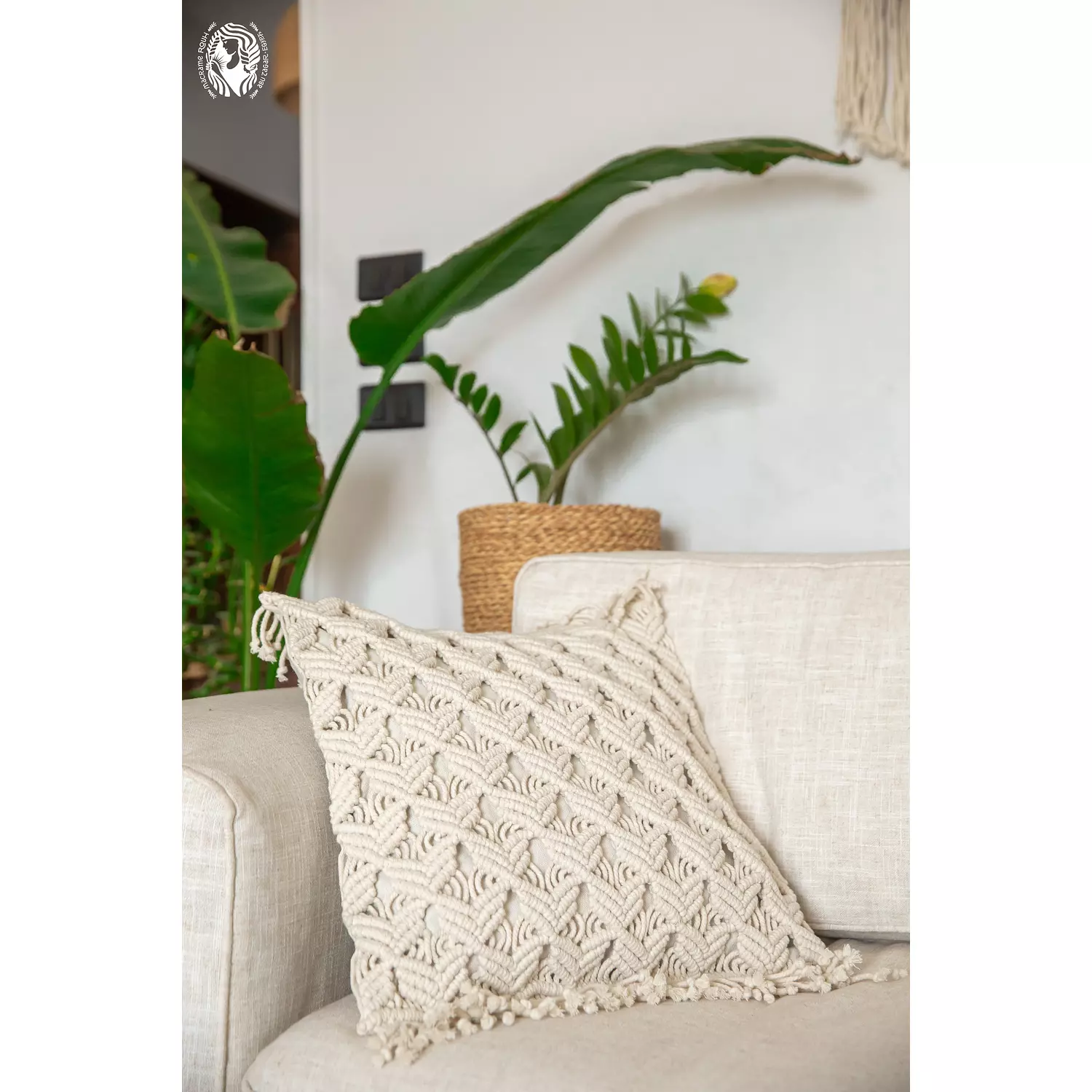 X MACRAME CUSHION hover image