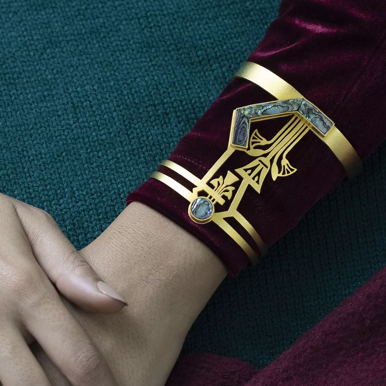 Lotus Nile crystal bracelet hover image