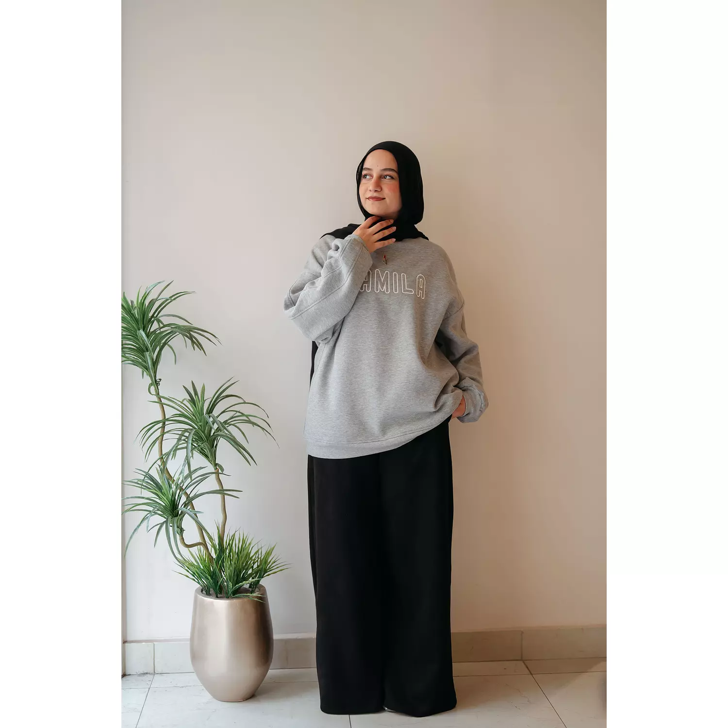 Jamila Sweatshirt 7