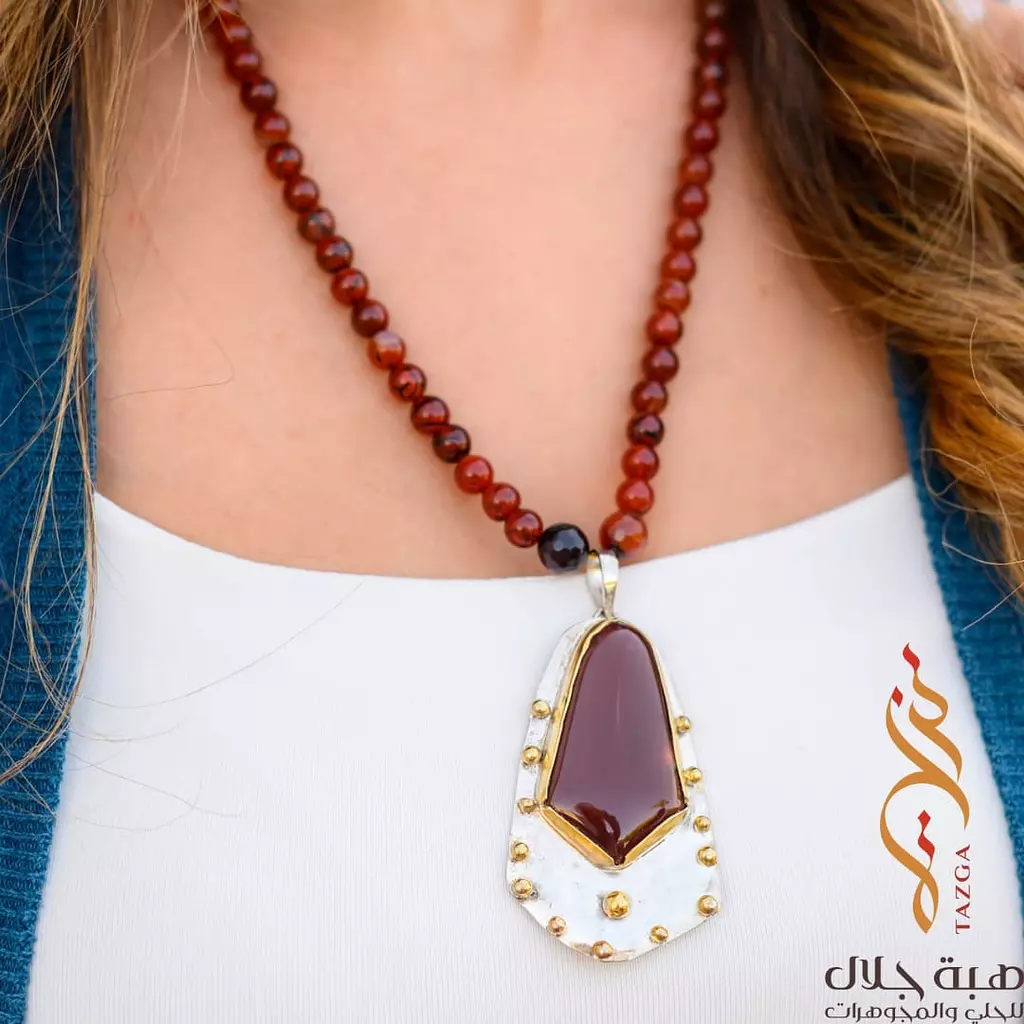 Agate necklace