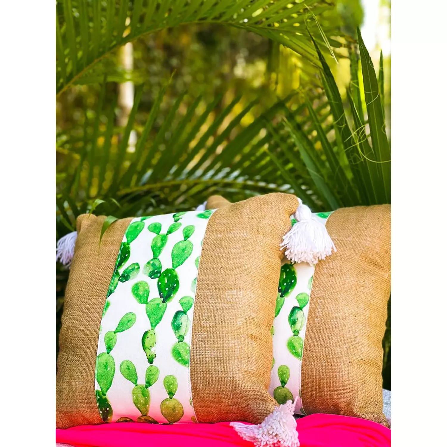 Burlap Cactus Cushion White Tassel 1