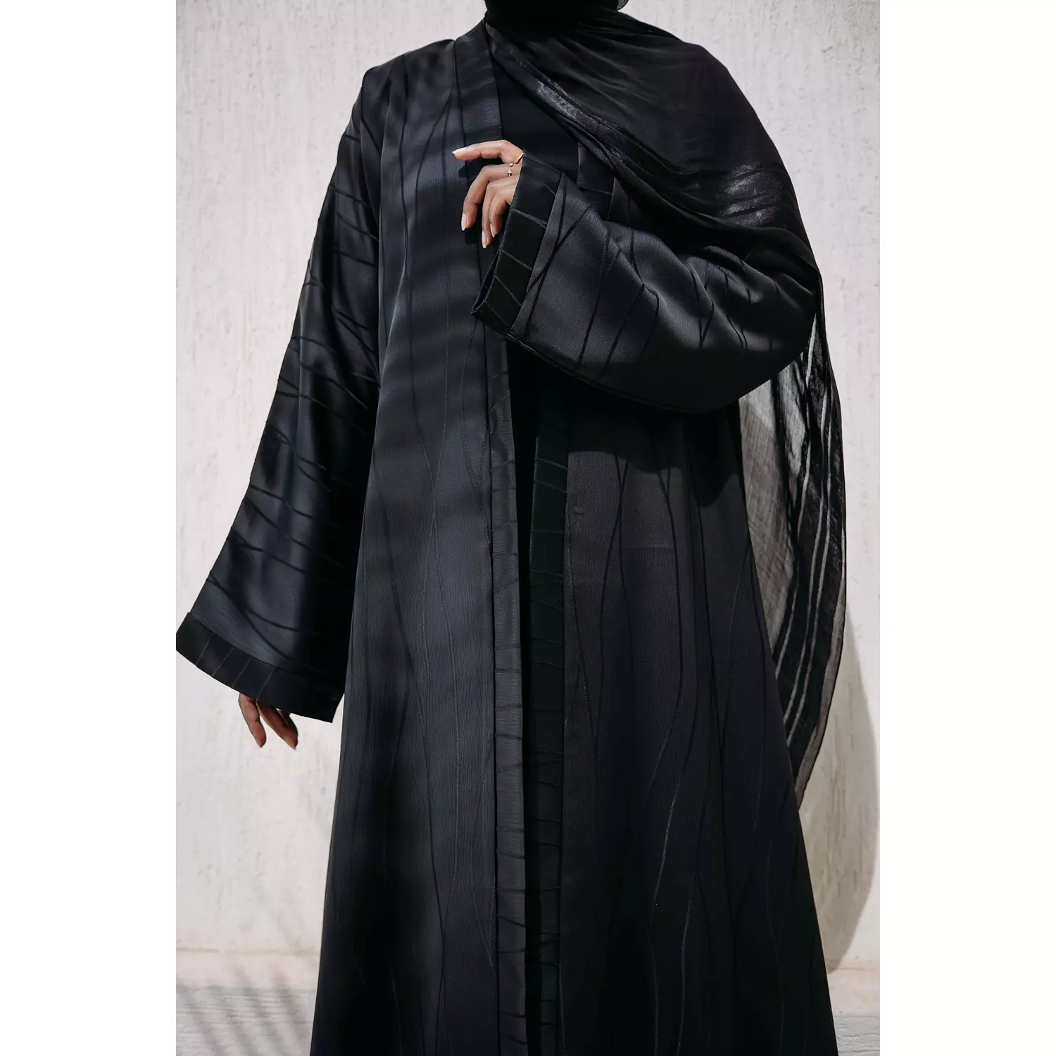 Jacquard Kaftan in Black 2