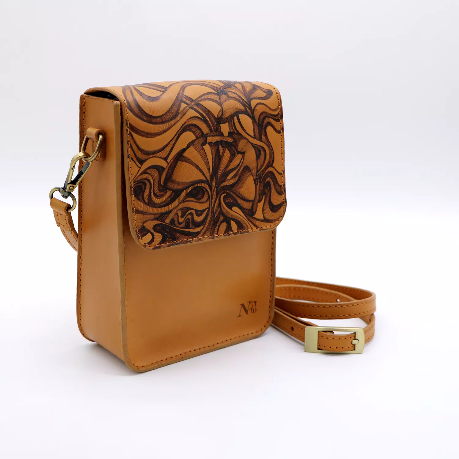 Hand Drawing genuine leather bag. 1