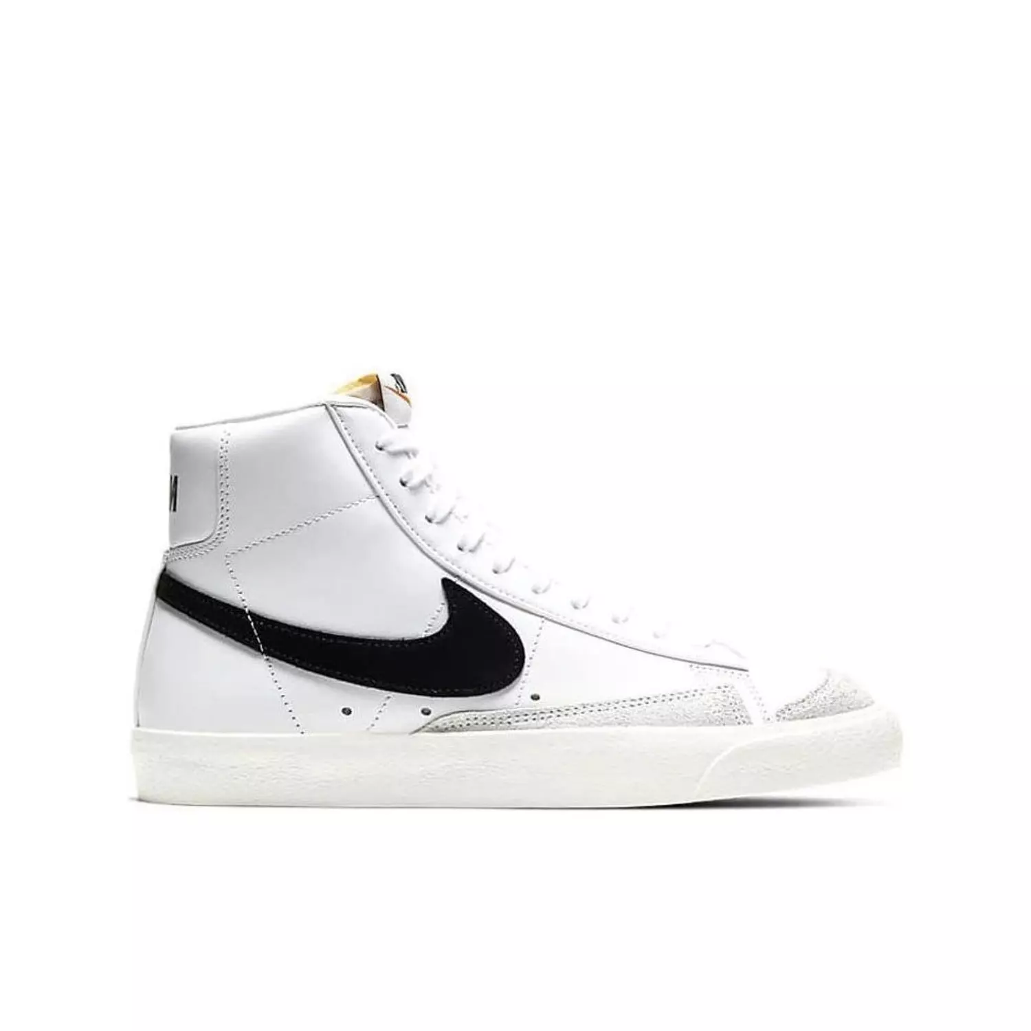 Nike Blazer Mid 77 Vintage ‘White Black’ hover image