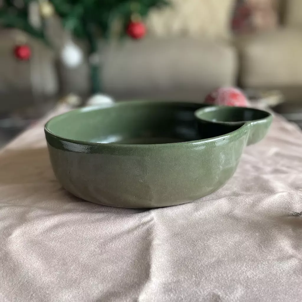 Side-dipping bowl-green