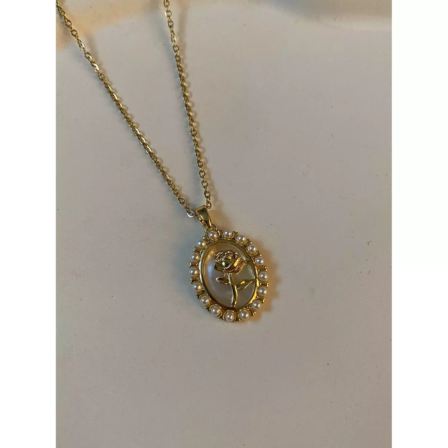 Pearl x Flower Necklace  hover image